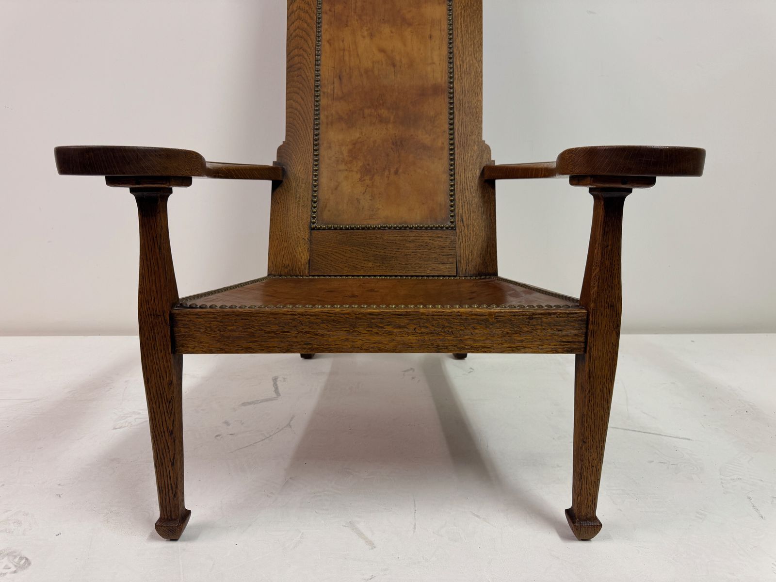 Arts And Crafts Oak Studio Chair By Arthur Simpson Of Kendal, Circa 1910 photo for sale