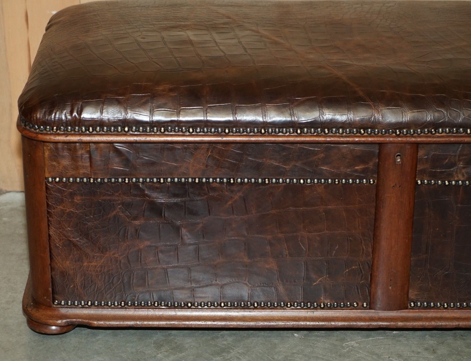Antique 1860 Mahogany Alligator Crocodile Patina Brown Leather Ottoman Trunk photo Furniture