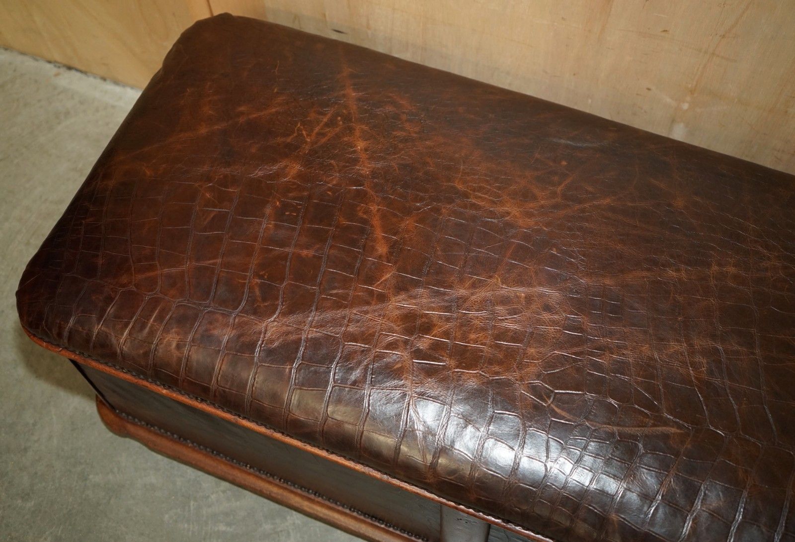 Antique 1860 Mahogany Alligator Crocodile Patina Brown Leather Ottoman Trunk photo buy