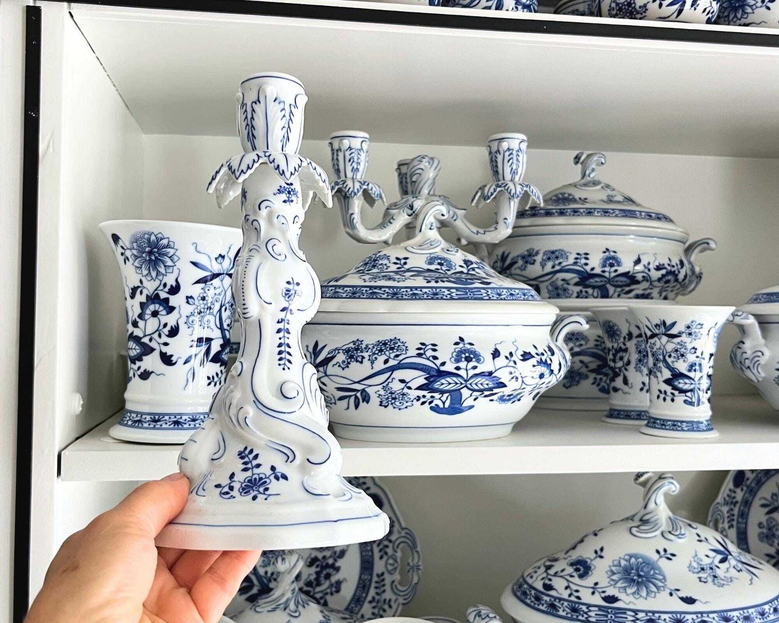 Blue Onion Kandelaar | 1 Stuk | Vintage Hutschenreuther photo vinterior