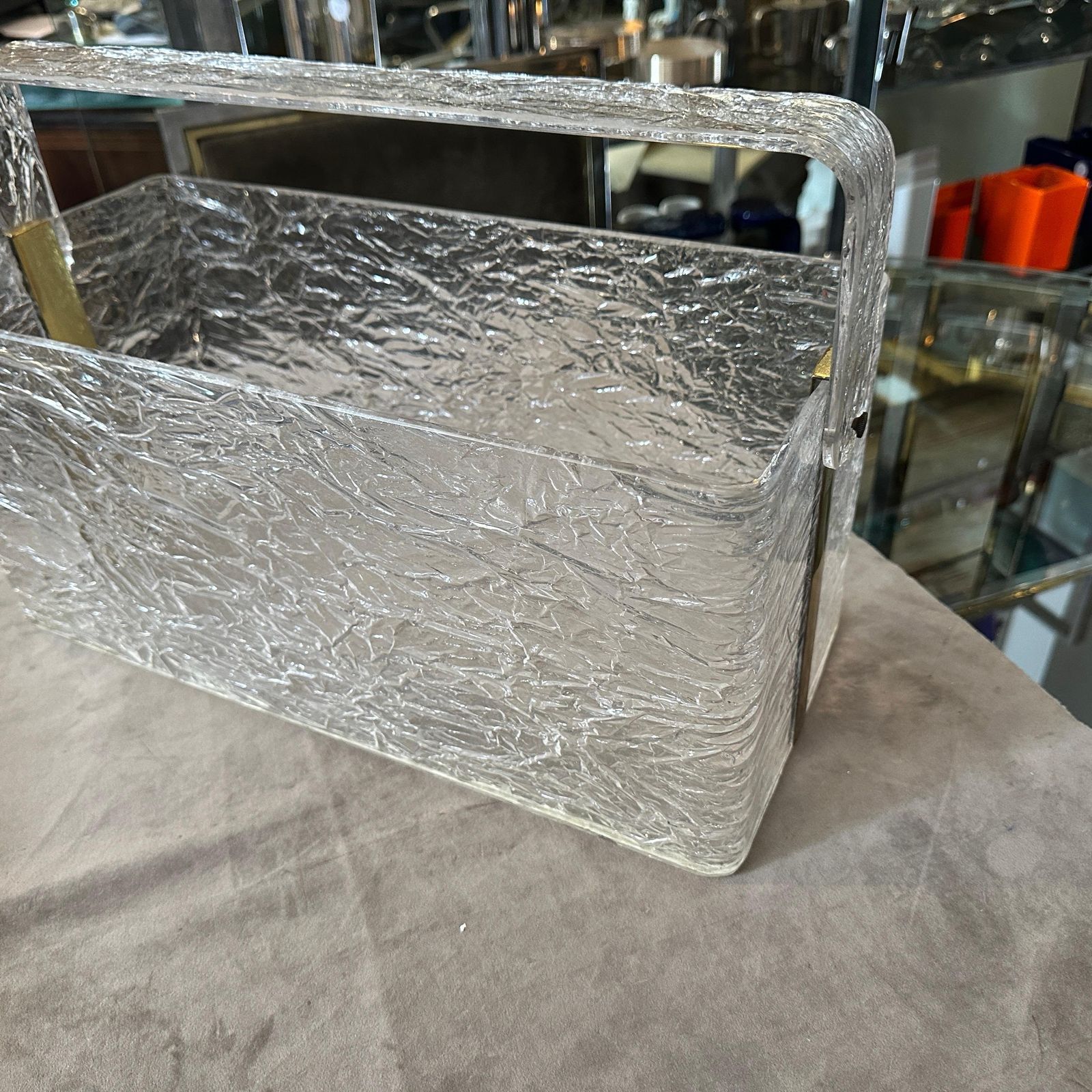 1980s Modern Iced Lucite And Brass Italian Design Magazine Rack By Cavinato photo 997.0