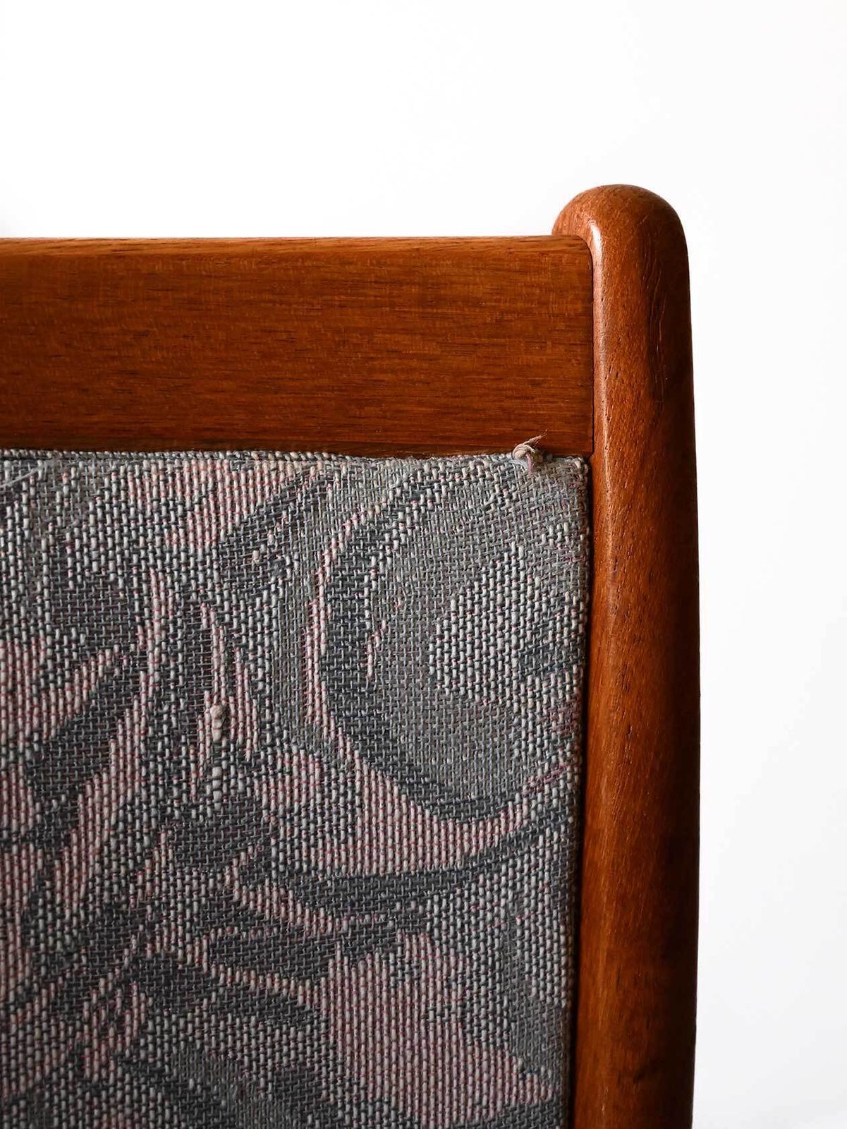 photo for sale Set Of 4 Scandinavian Teak Chairs From The 1960s With Original Upholstery