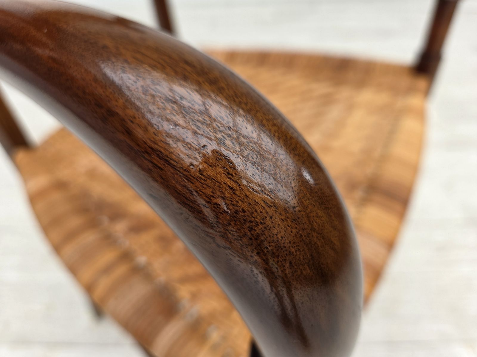 1970s, Italian Design By Fratelli Levaggi, 2 Armchairs, Model "Campanino", Cherry Wood. photo furniture