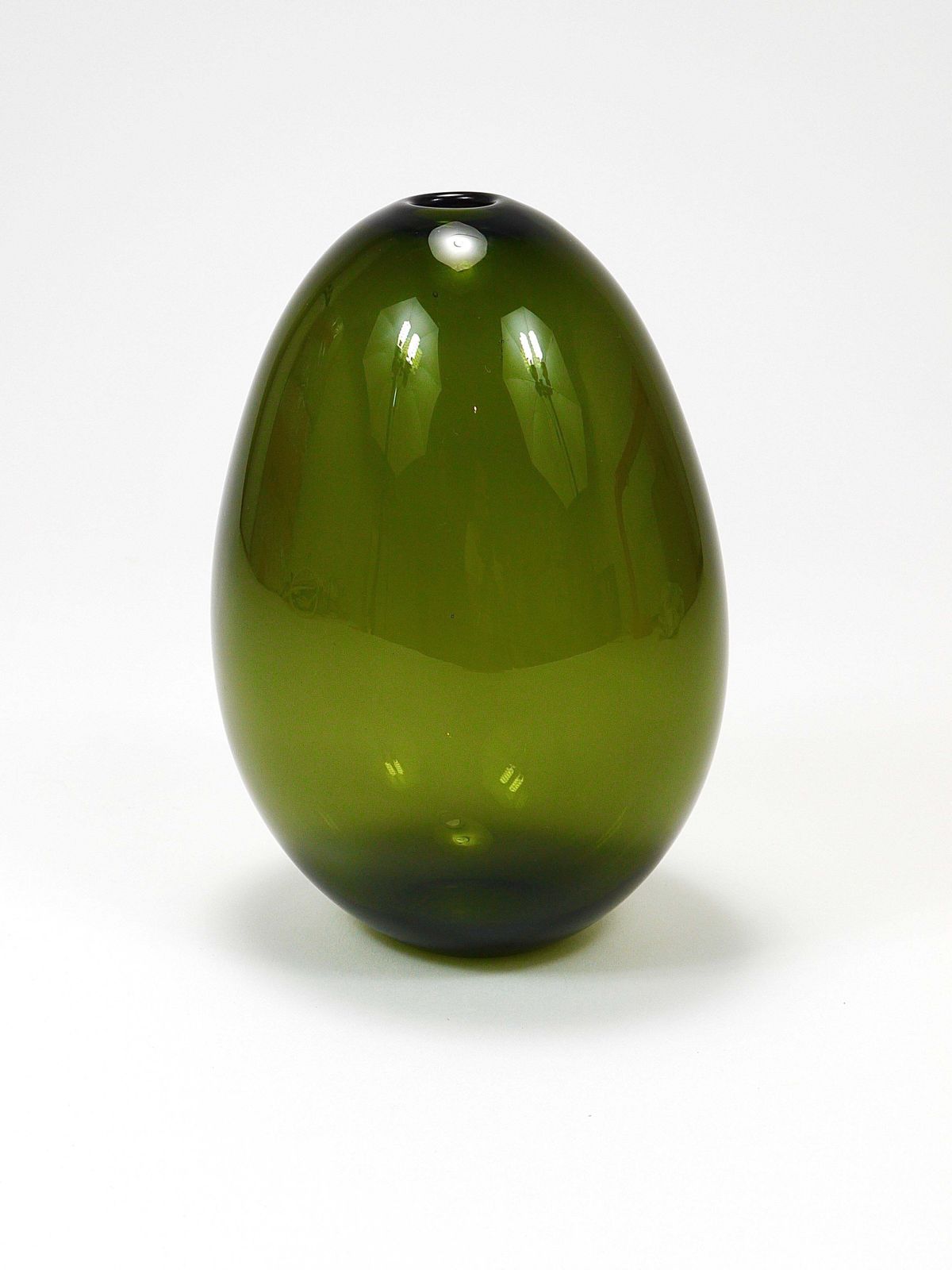 Kaj Franck Saippuakupla Green Soap Bubble Art Glass Vase, Nuutajärvi Finland photo vintage