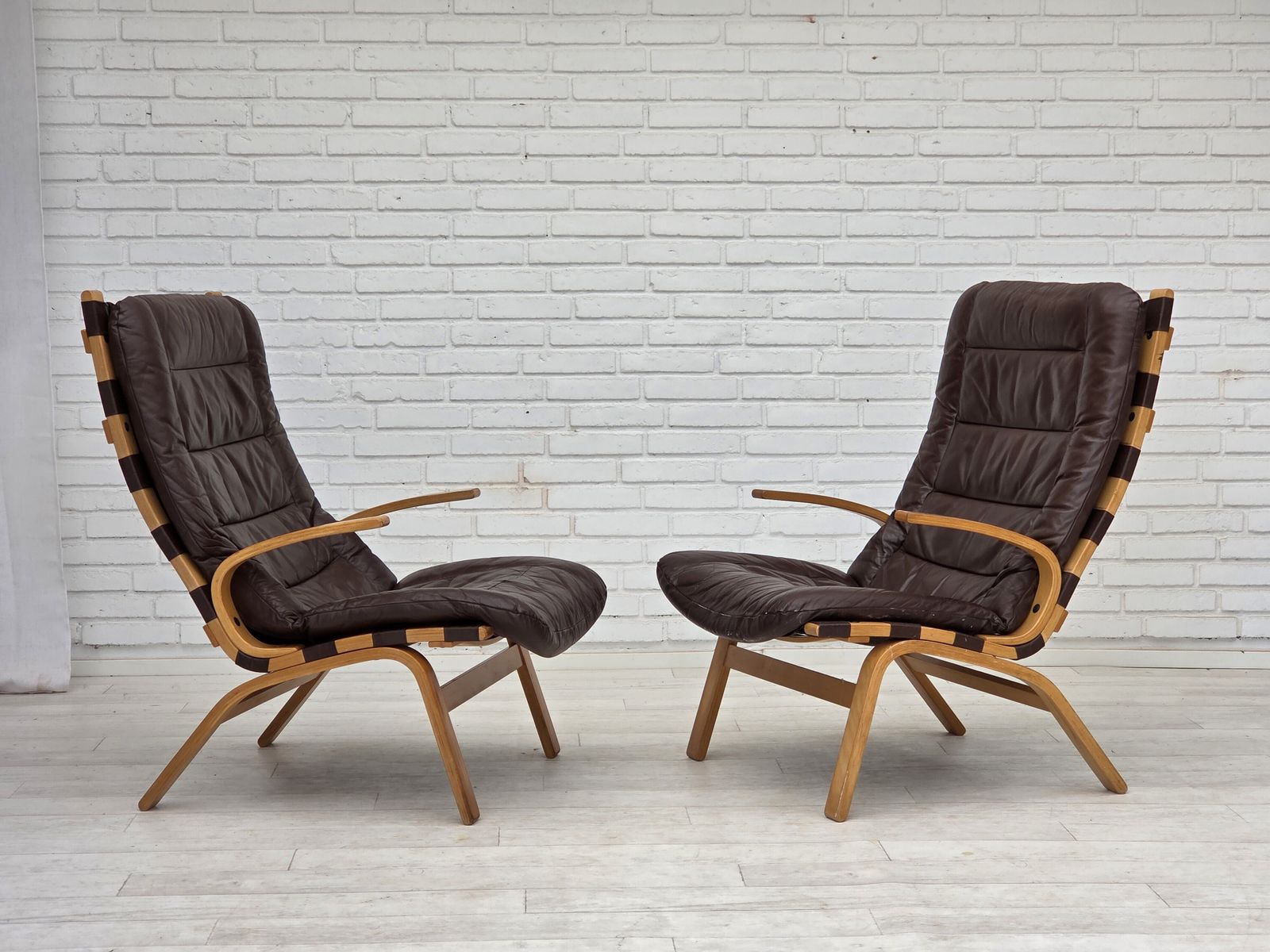1970s, Danish Design By Farstrup, Set Of 2 Armchairs, Furniture Leather, Bent Wood. photo 950.0