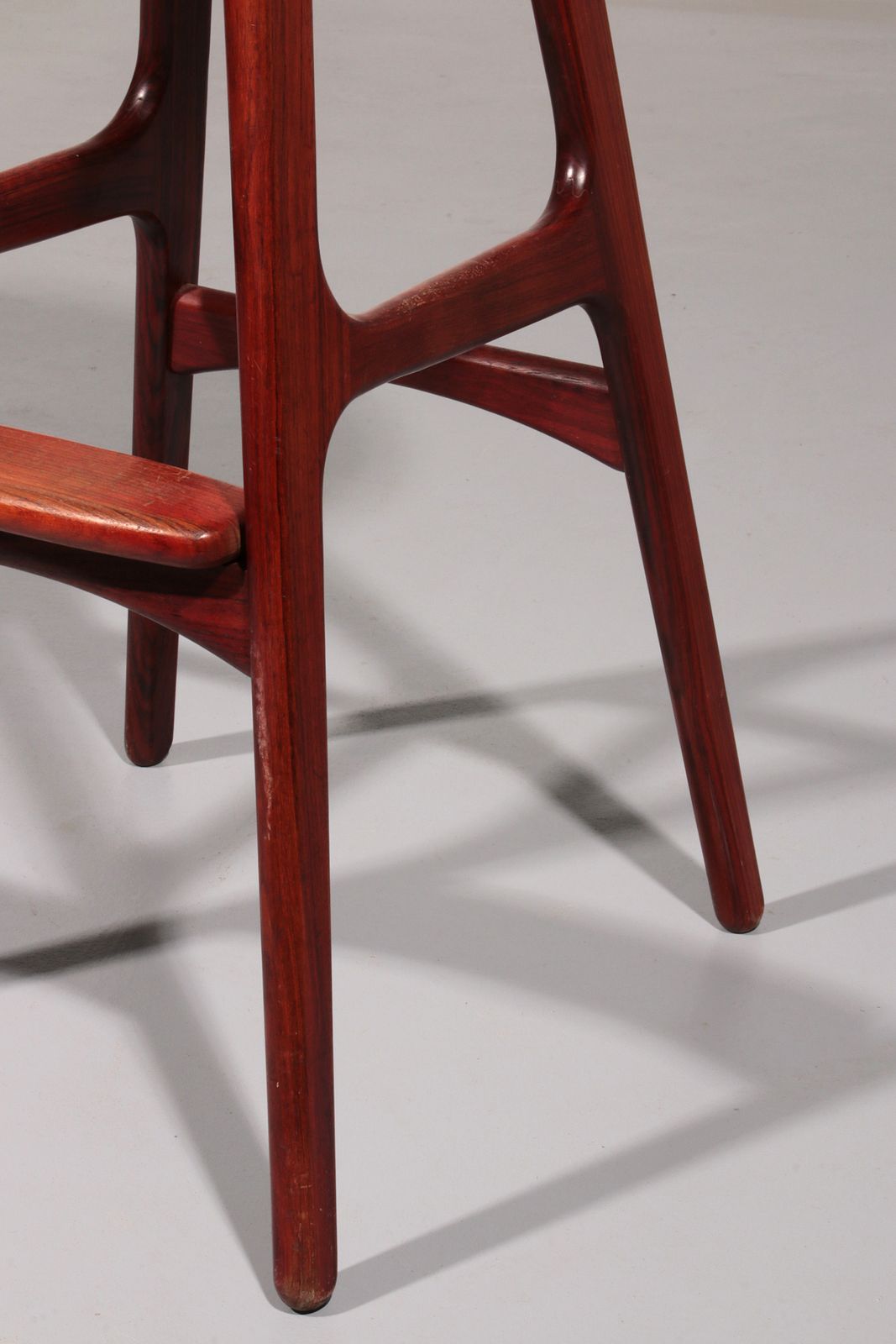 photo furniture Modern Danish Leather And Wood Model Od 61 Bar Stool By Erik Buch For Oddense Møbelfabrik, 1964