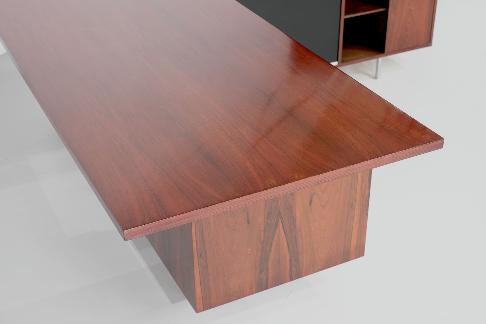 Desk Series 9000 By George Nelson For Herman Miller, USA 1960s. photo vintage