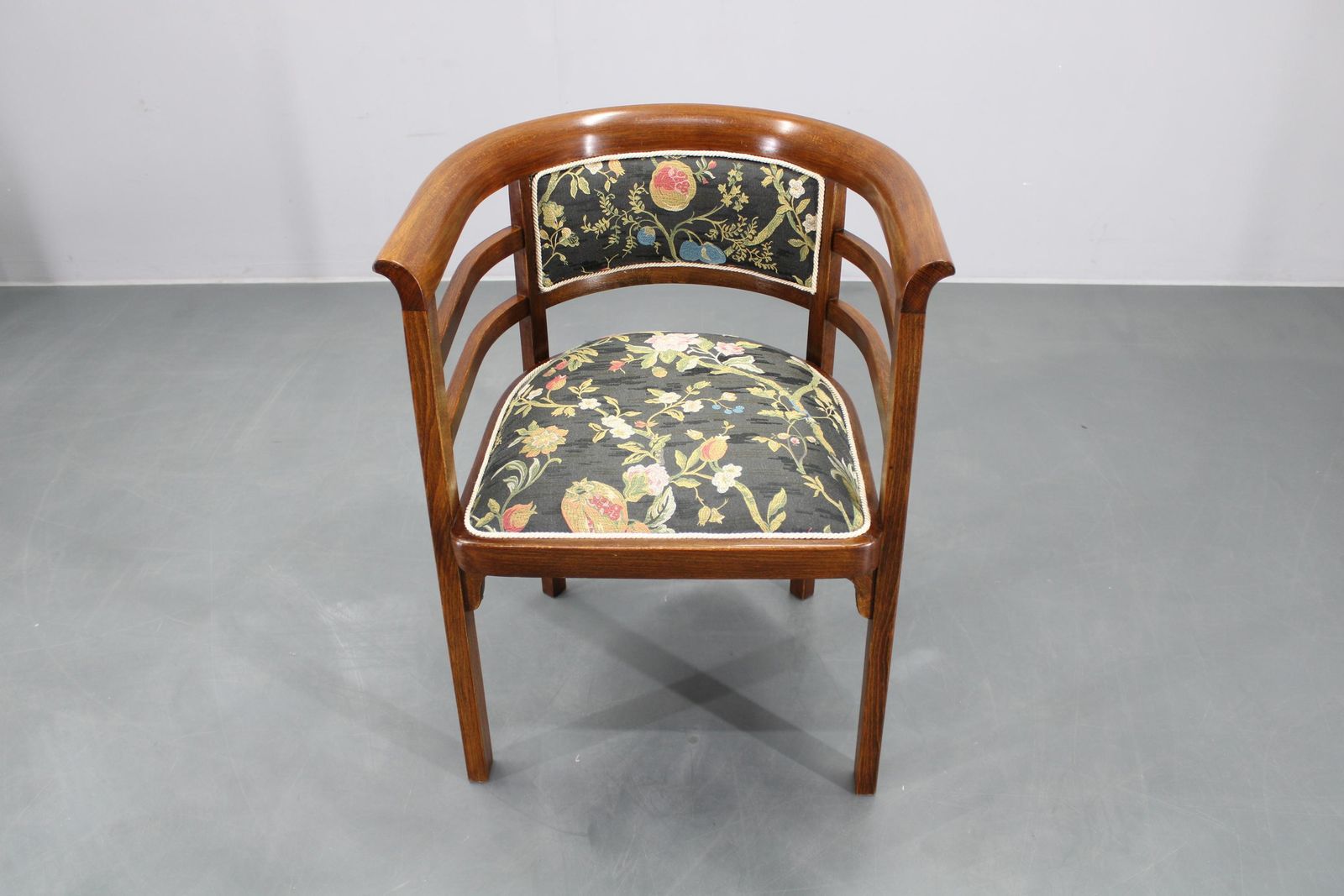 1930s Thonet Restored Armchair, Czechoslovakia photo furniture