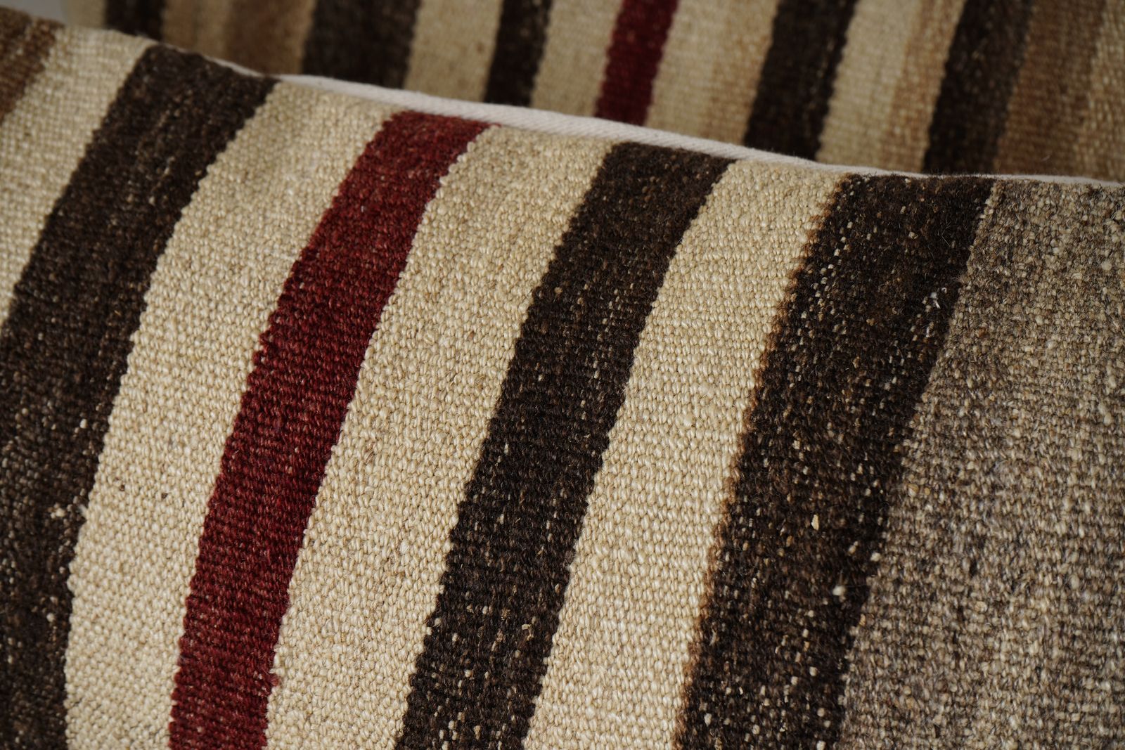 Ethnic Striped Turkish Kilim Pillow Cover, Geometric Patterned Anatolian Cotton Kilim Pillow, Pair Kilim Pillow Cover photo Textiles