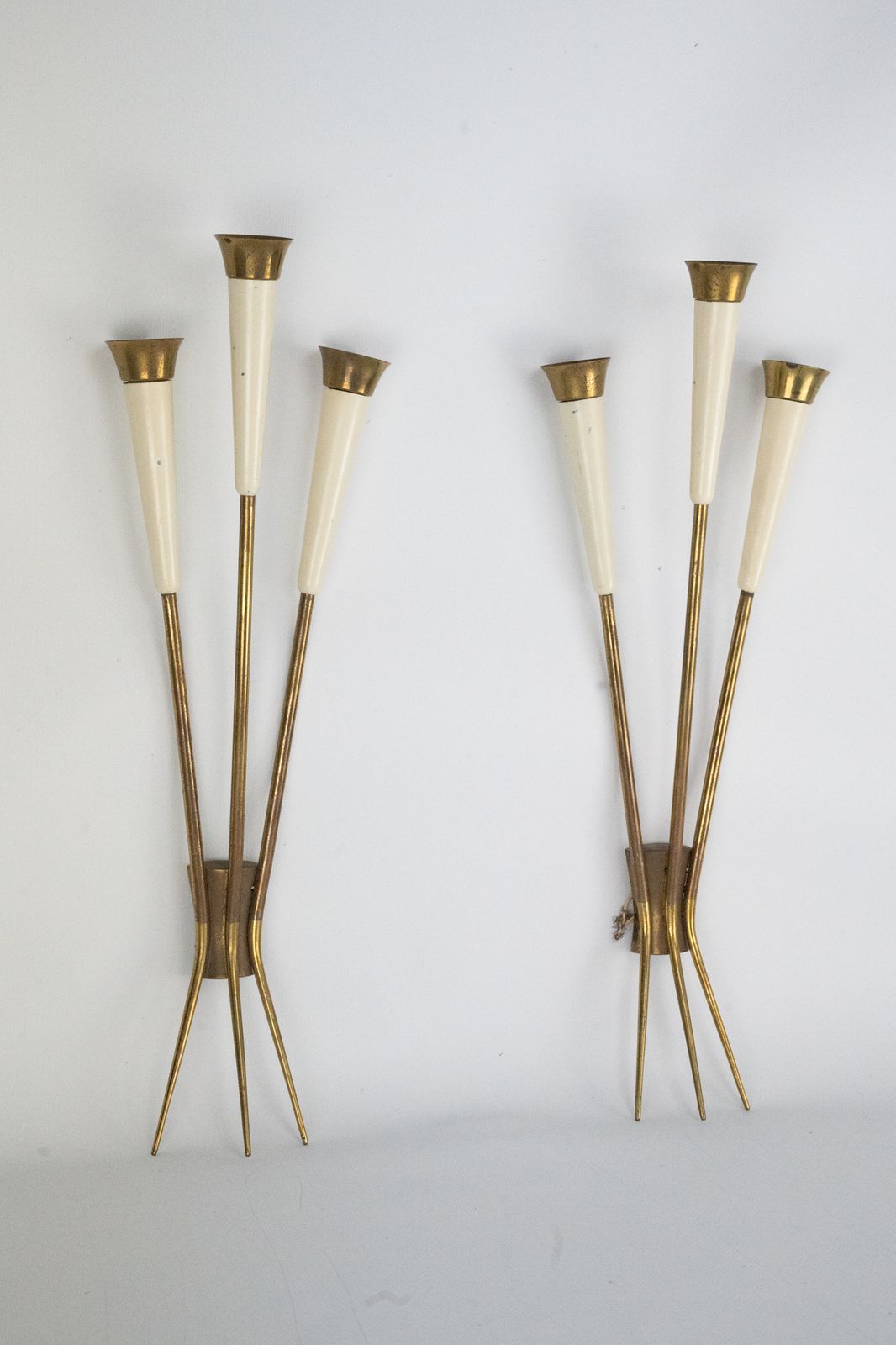Mid Century Pair Of Large Brass Sconces Attributable To Stilnovo. Italy 1950s