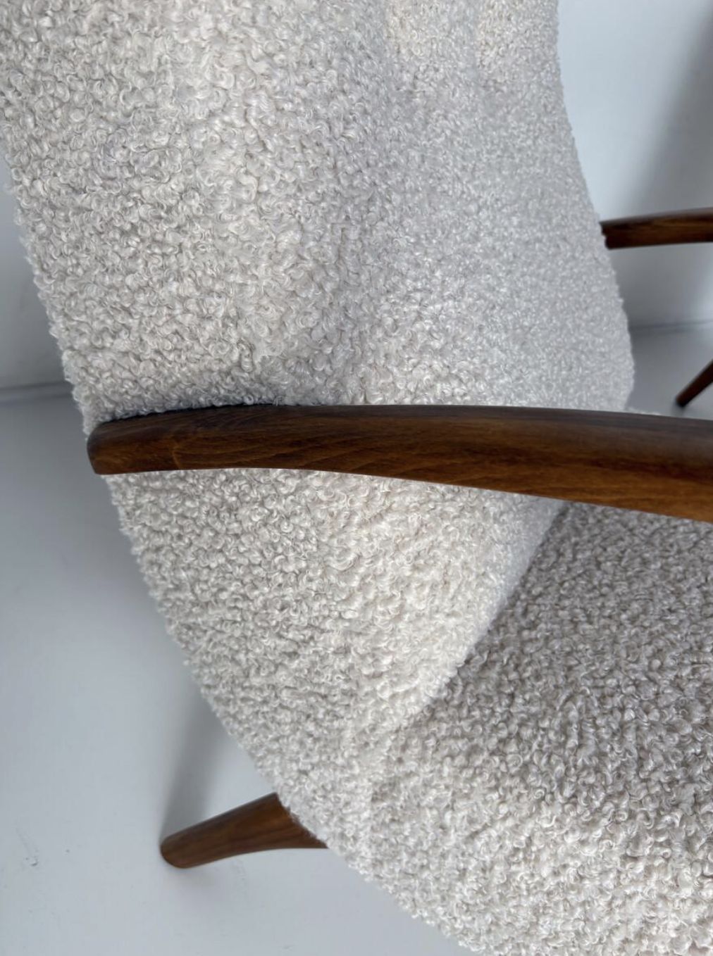 Contemporary Pair Of Armchairs, Italy photo vinterior