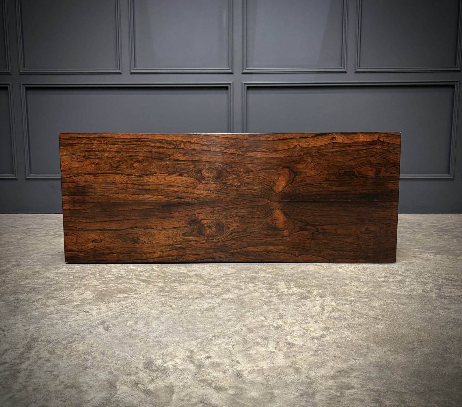1295.0 William IV Rosewood Side Cabinet photo