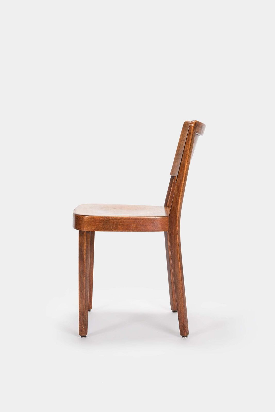 18 Max Ernst Haefeli, Horgen Glarus, 1 790 Wooden Chairs, Switzerland, 1930s photo vinterior