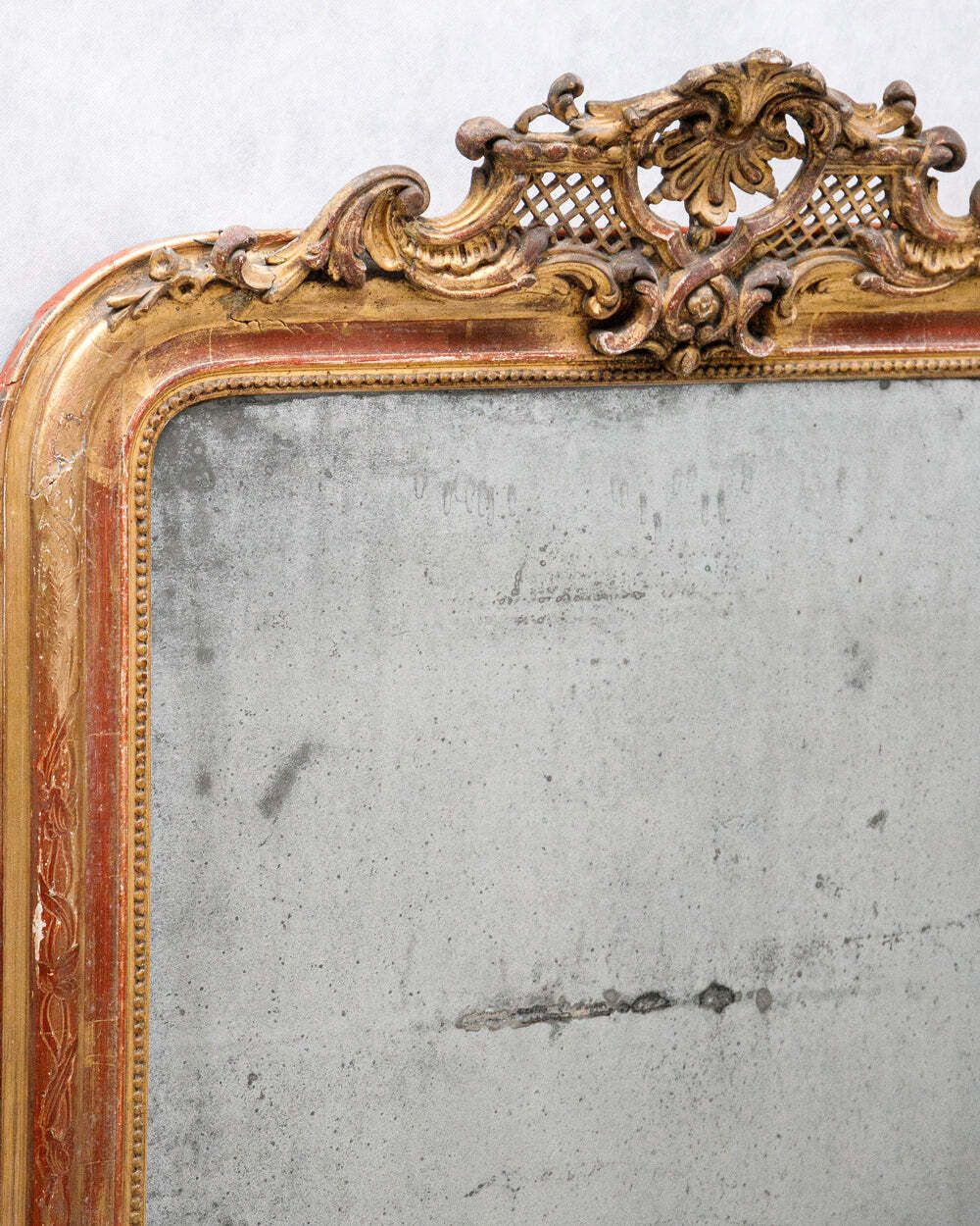 19e Eeuwse Louis Philippe Spiegel Met Gebruikssporen En Bekroning photo Woonaccessoires