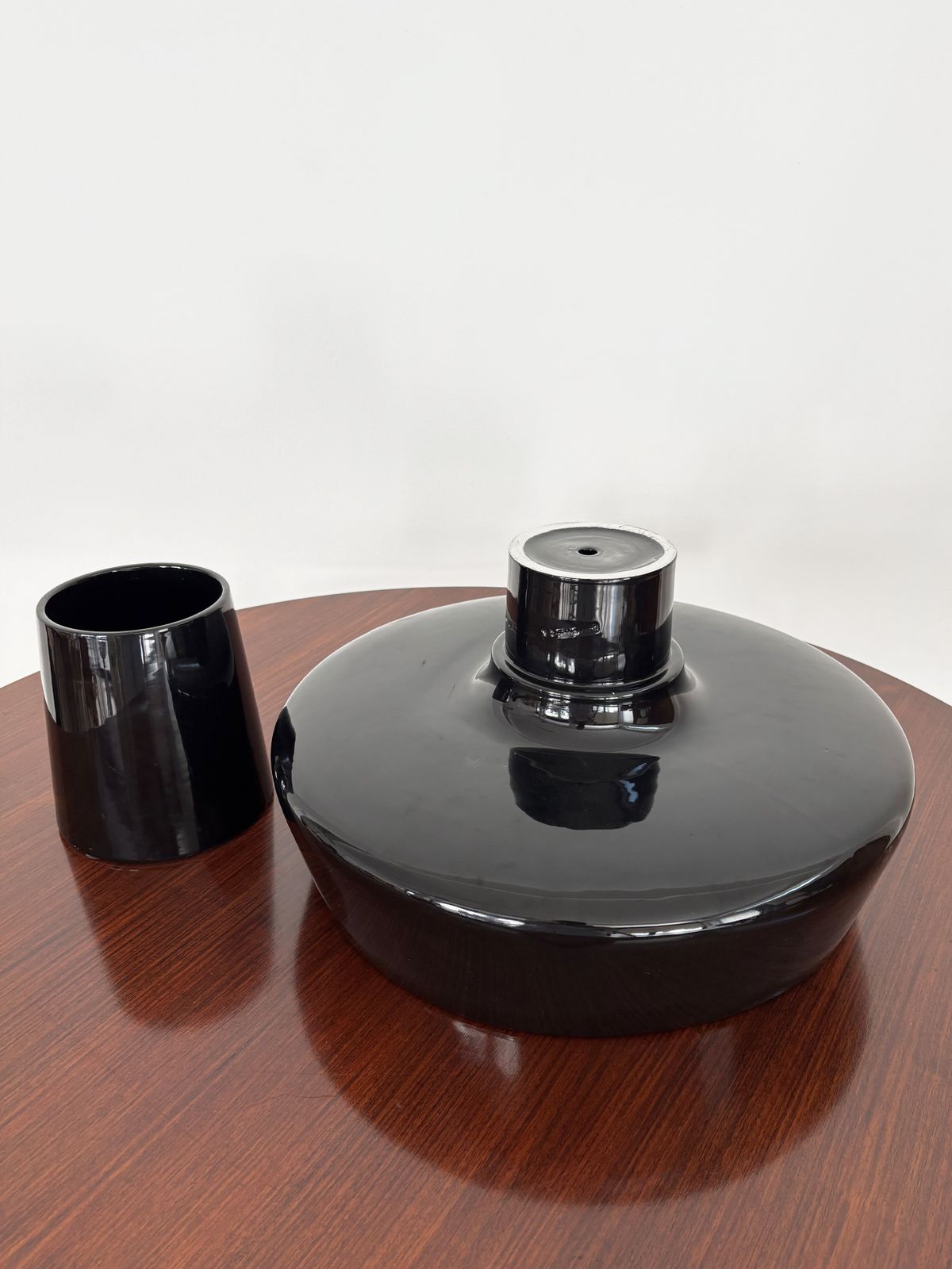 Angelo Mangiarotti For Skipper Black Ceramic Planter, Italy 1980s photo vintage