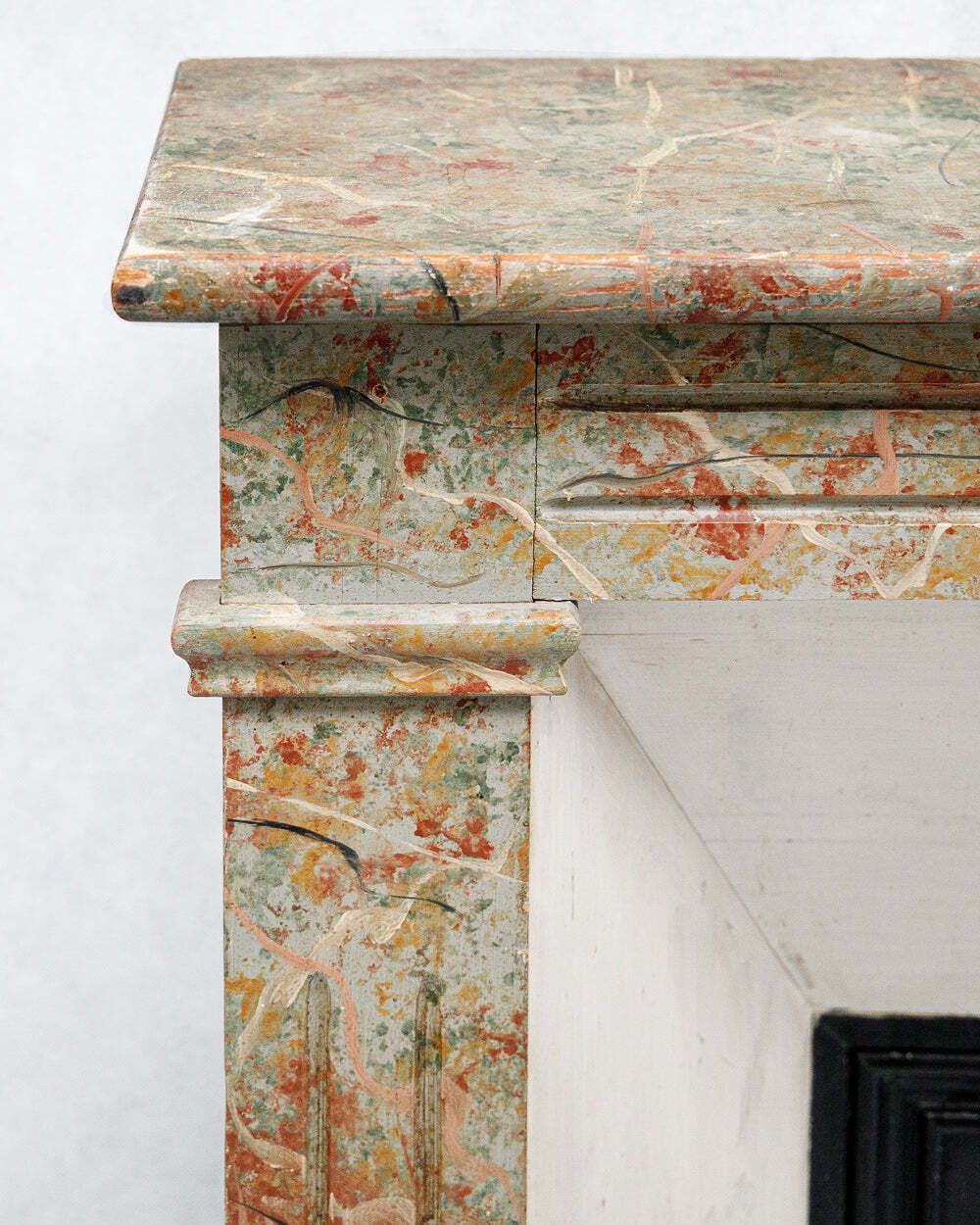 19e Eeuwse Antieke Houten Schoorsteenmantel Met Faux Marbre Schildering photo furniture