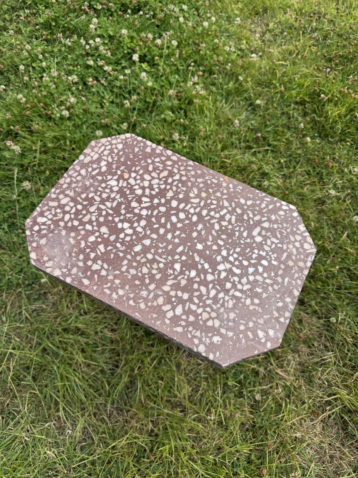 Terrazzo Outdoor Side Table photo 95.0
