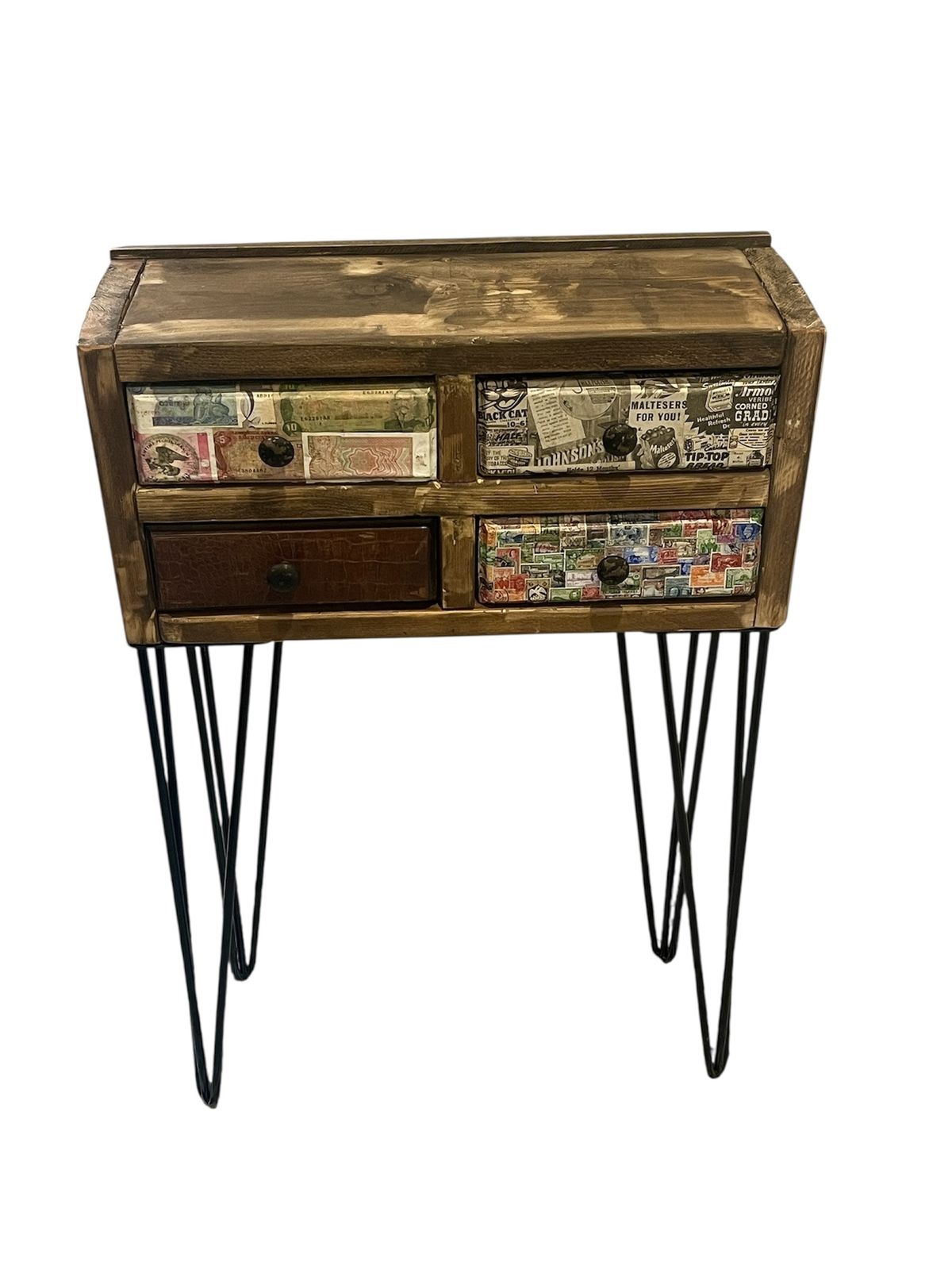 Used Table photo vinterior