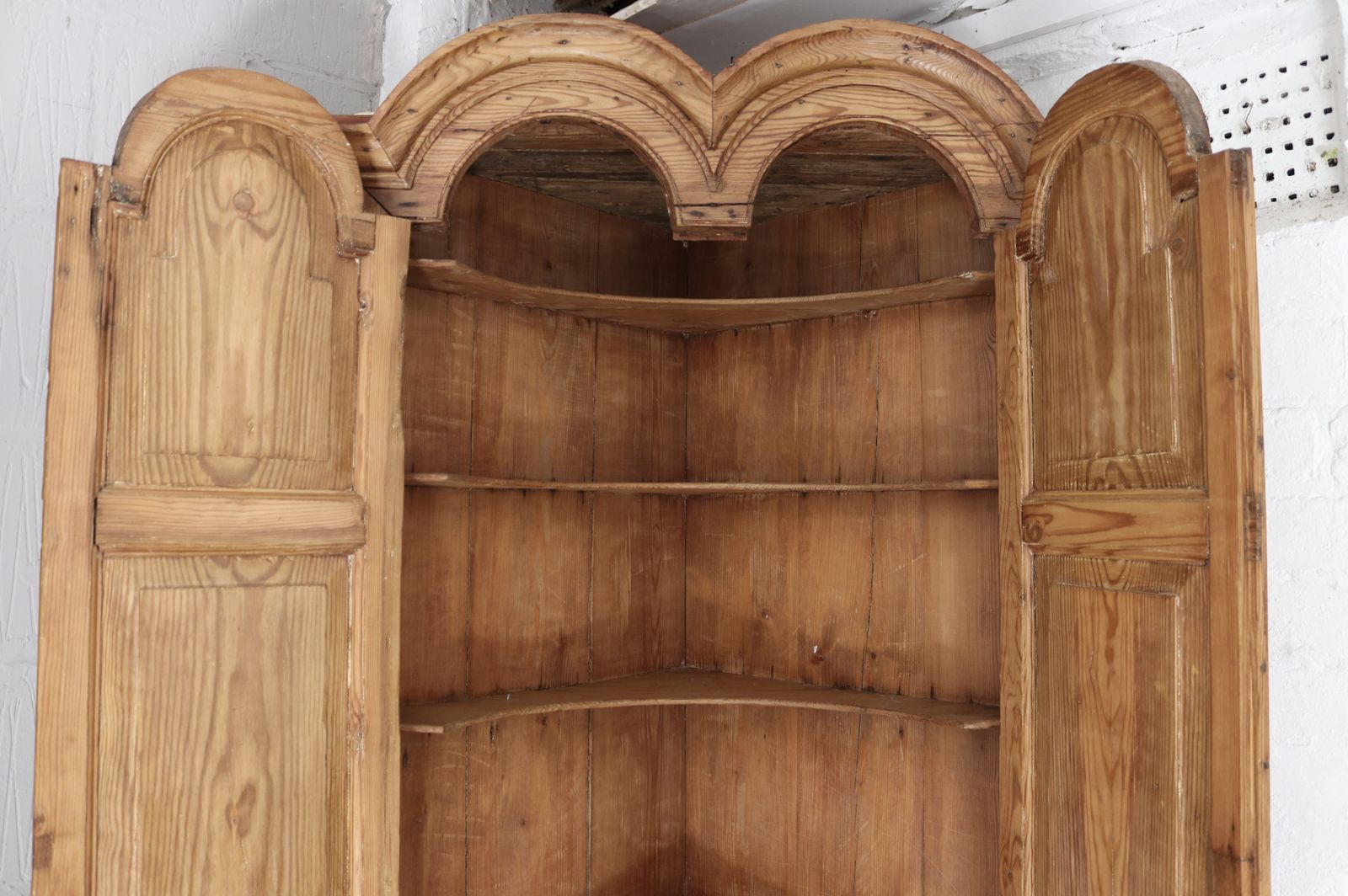 Stunning Stately Home Tall Antique Pine Corner Unit photo Furniture