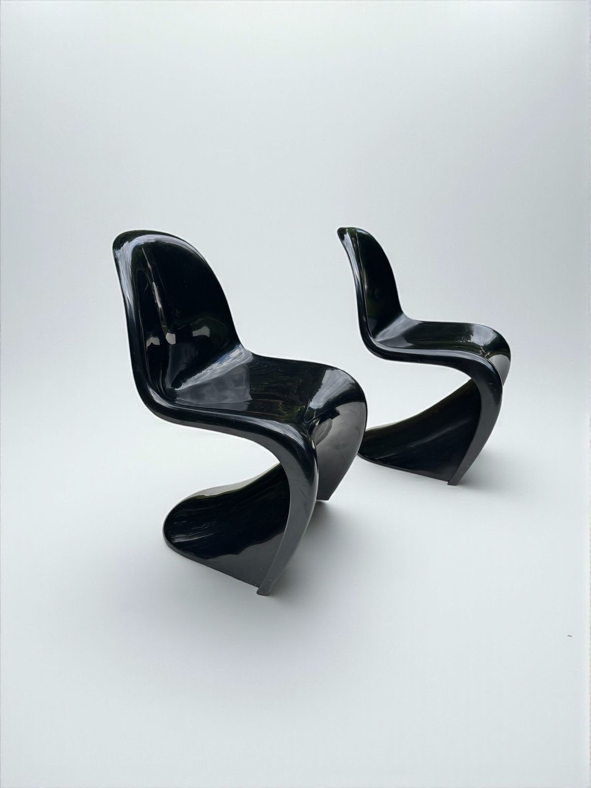 Set Of 2 Panton Verner Fibreglass S Chairs For Herman Miller, W. Germany 1971 photo 1200.0