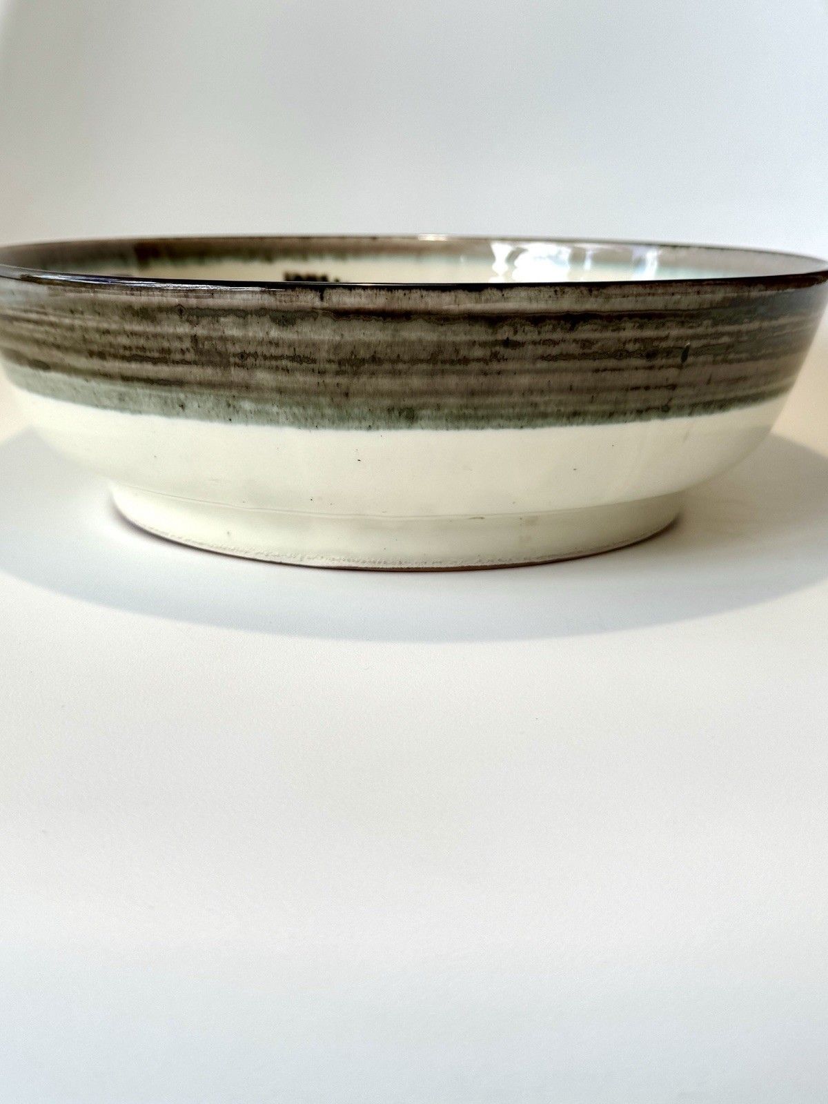 photo furniture 1960’s Willy Steinlin From St. Gallen, Ceramic Bowl With Flamboyant Bird Design