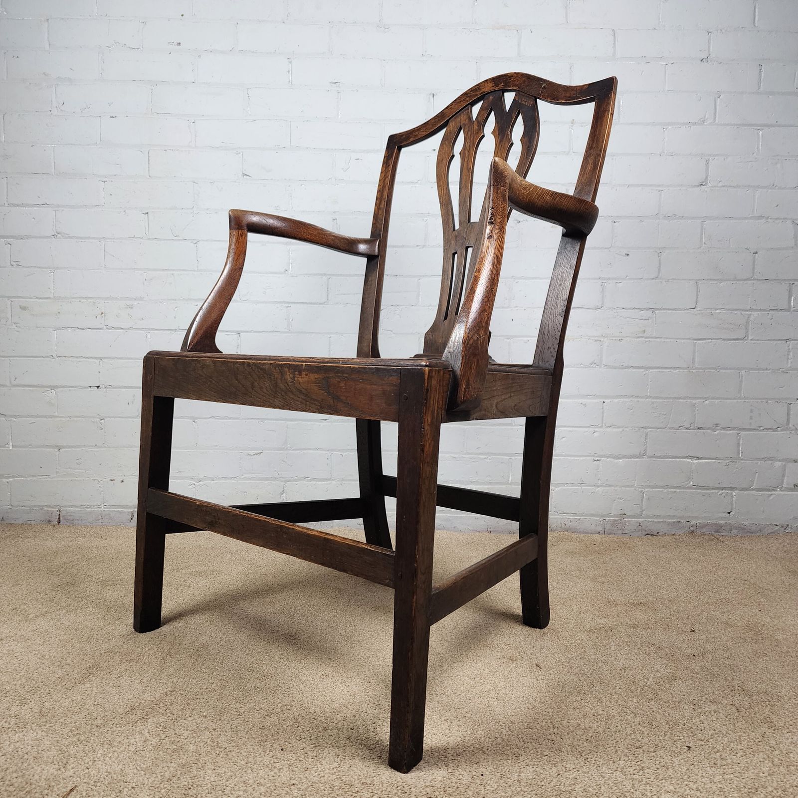 Georgian Oak Carver Chair photo vinterior