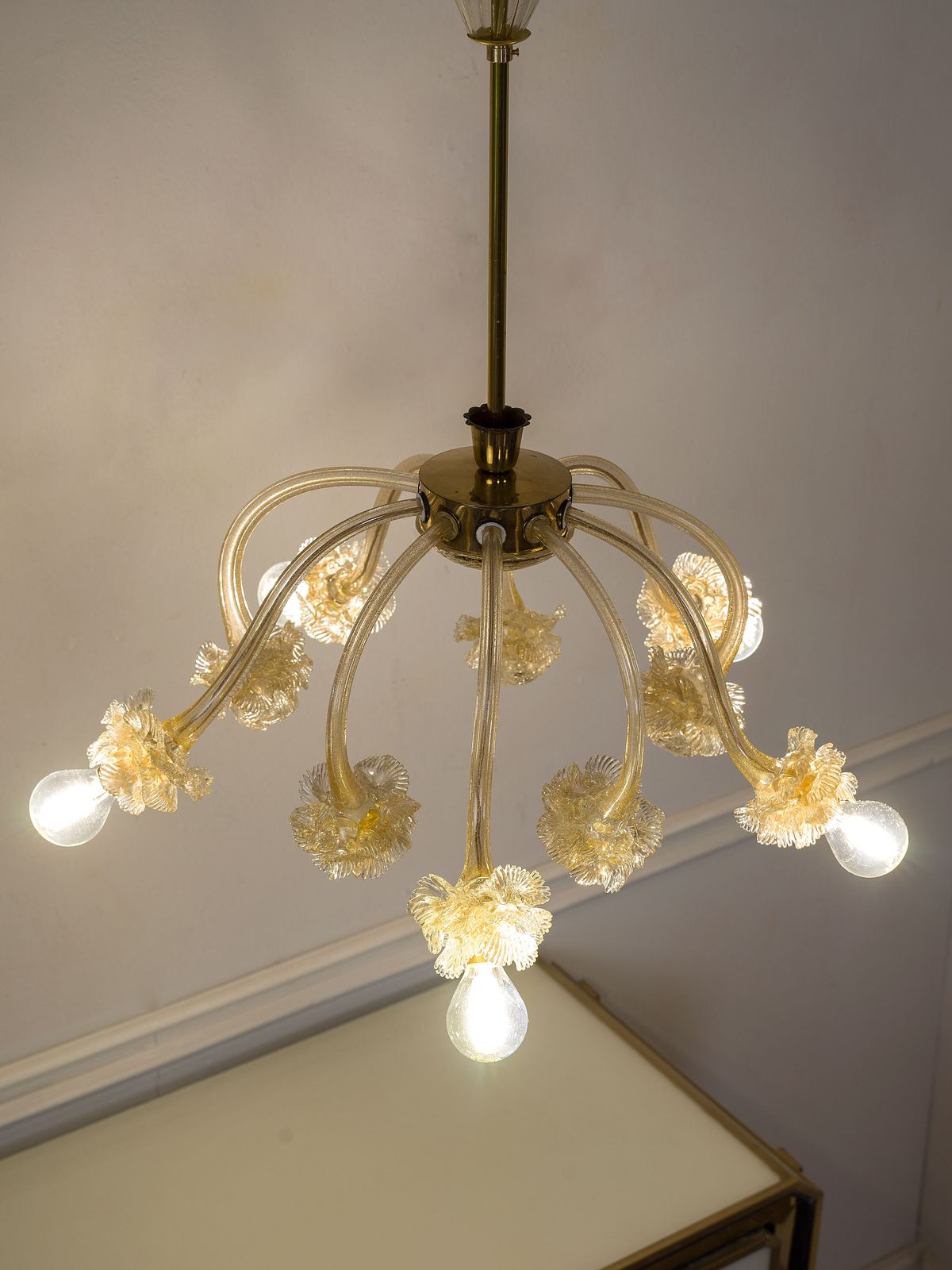 photo for sale Vintage Chandelier In Clear Murano Blown Glass With Gold Dust, 5 Lights