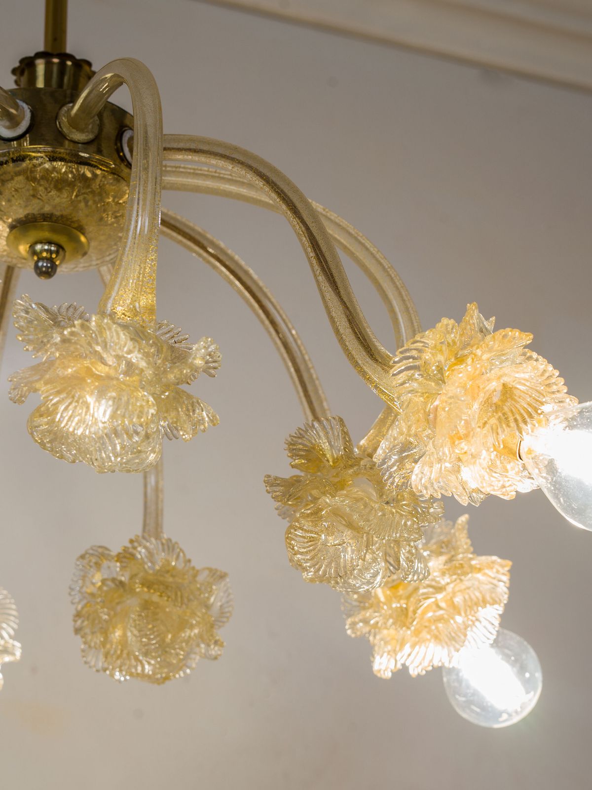 Vintage Chandelier In Clear Murano Blown Glass With Gold Dust, 5 Lights photo furniture