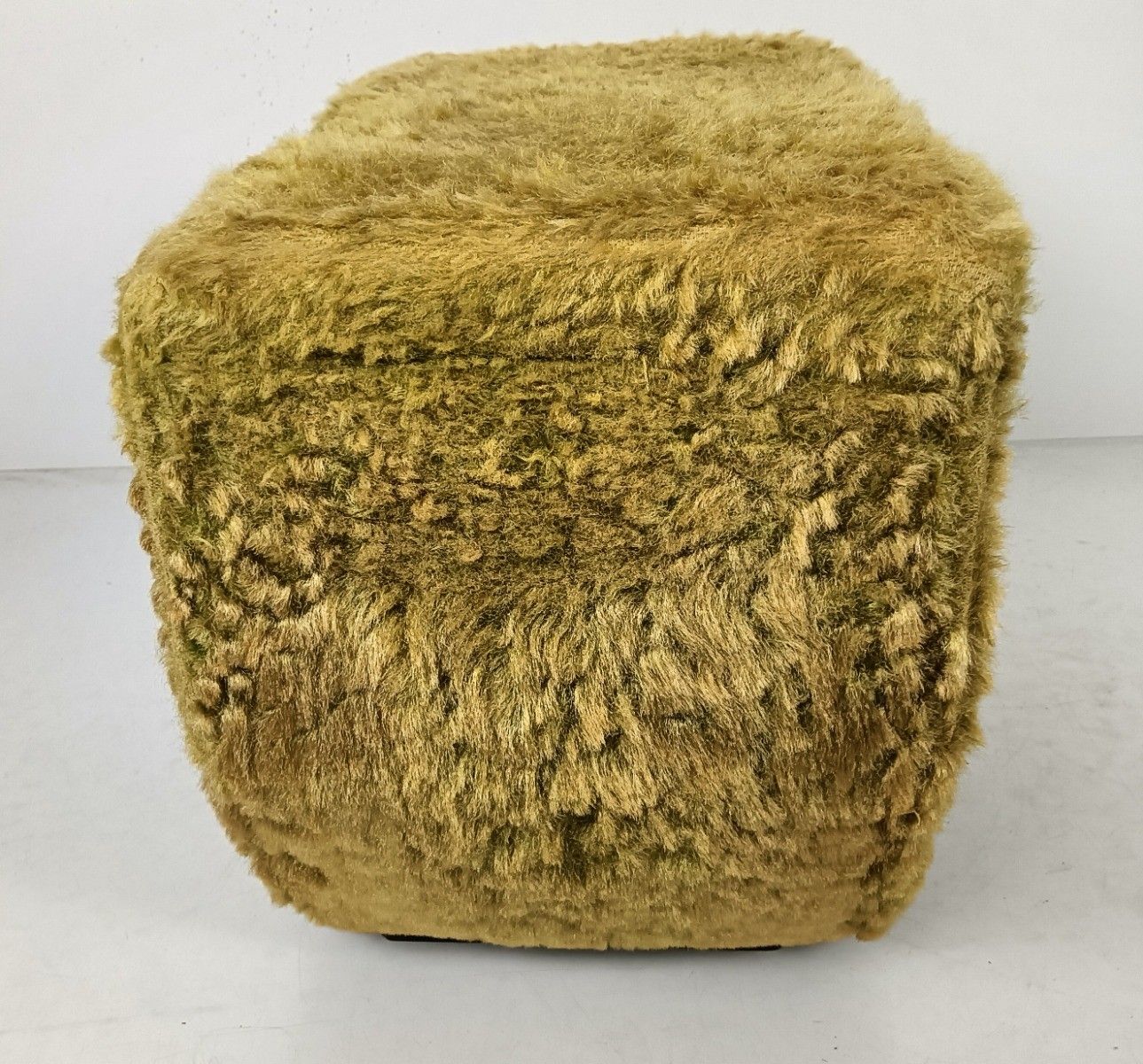 Home Decor Antique Sewing Box Basket Worker Green Fabric White Plastic Quilting Knitting St photo