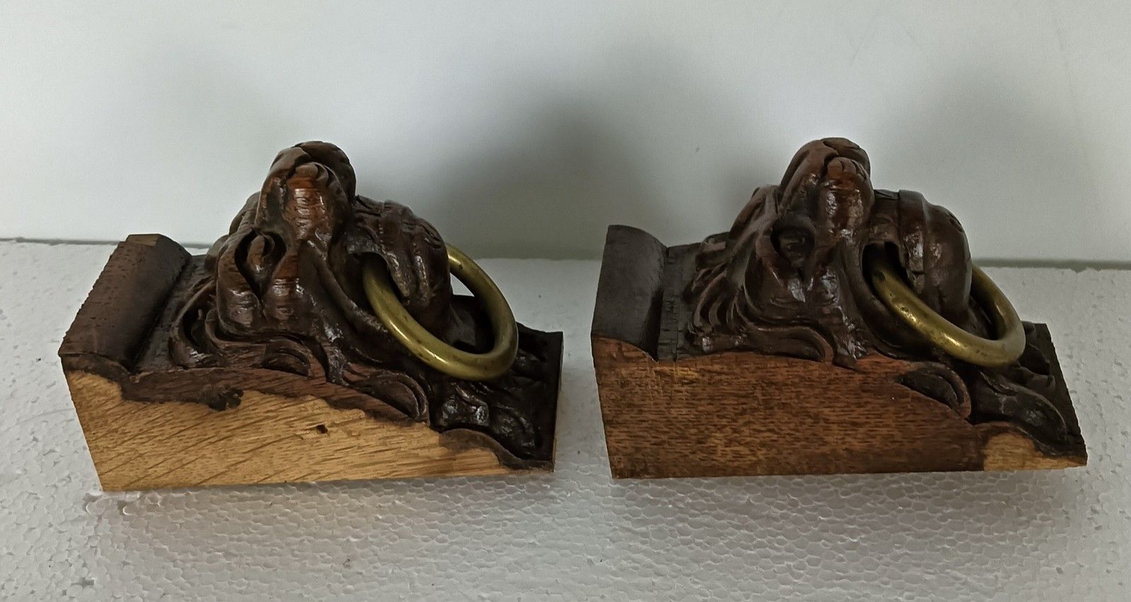 Antique Pair Corbels Hand Carved Wood Architectural Reclaimed Lion Heads Trims R photo vinterior