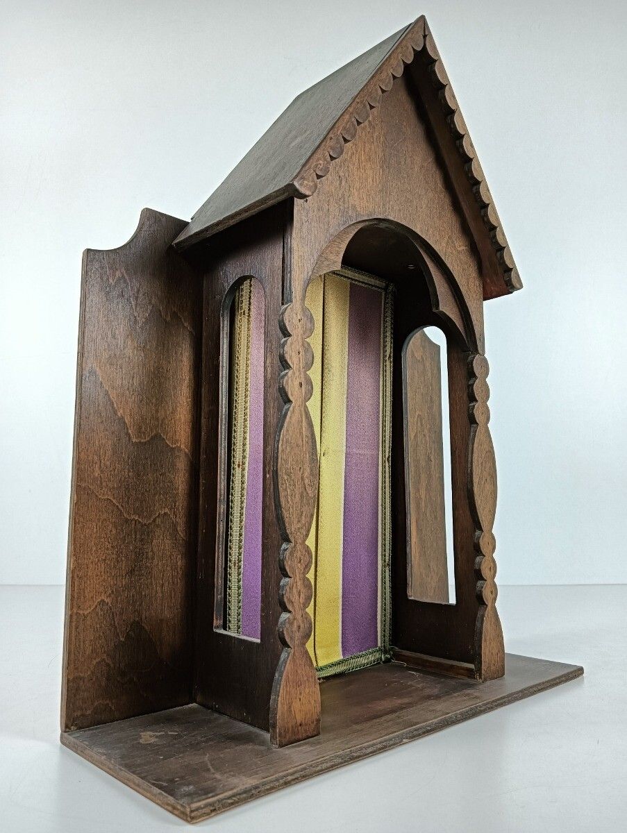 photo furniture Hand Carved Wooden Chapel Niche For Statue  Standing Lovely Vintage Wood