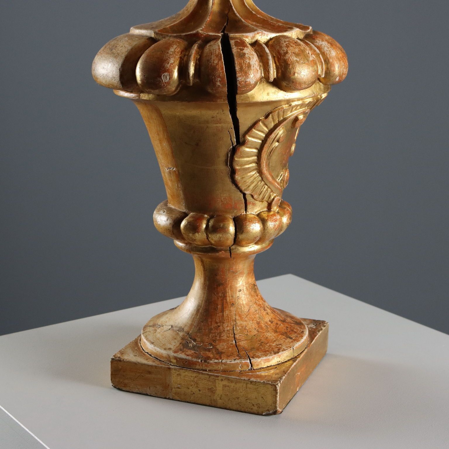 Antique Lamp Eclectic Gilded Wood Carved XIX Century photo 730.0