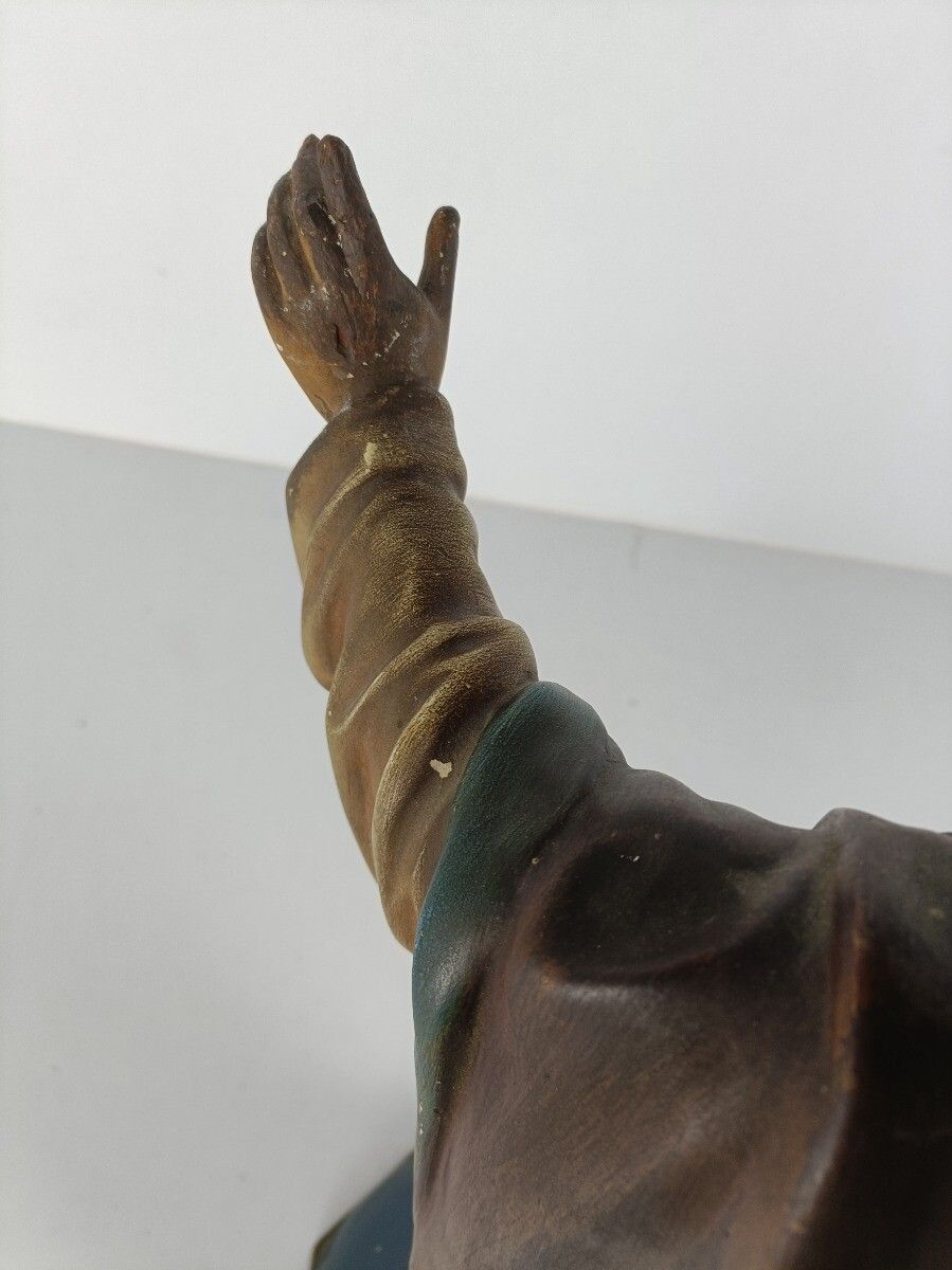 photo for sale Large Gorgeous Statue Jesus Christ Neo Gothic Antique Holy Heart Open Arms Plast