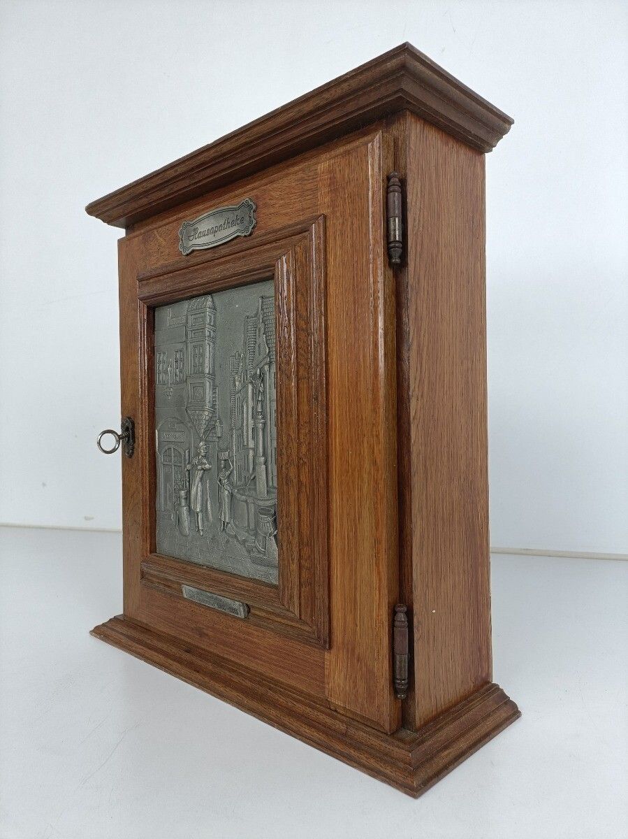 Vintage German Oak Kitchen Apothecary Wall Cabinet Brass Plaque Hausapotheke photo 324.0