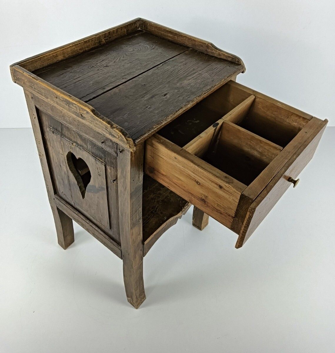 Antique French Country 19th Century Oak  Bedside Table Nightstand Drawer Heart D photo 487.0