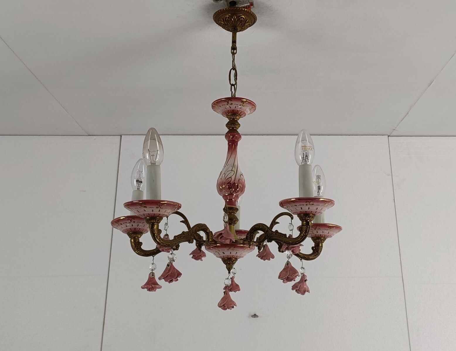 Chandelier Pink Porcelain Flower Prisms Brass Vintage Romantic 5 Arm 5 Lights photo 401.0