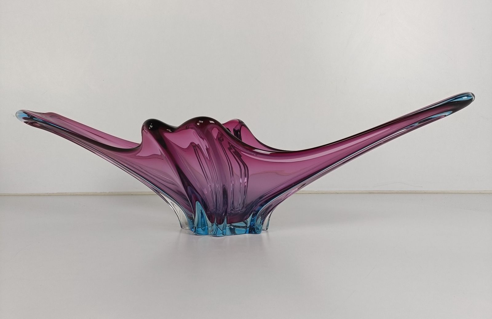 Italian Cranberry Blue Bowl Dish Centerpiece Murano Seguso Art Glass Modernist X photo Home Decor