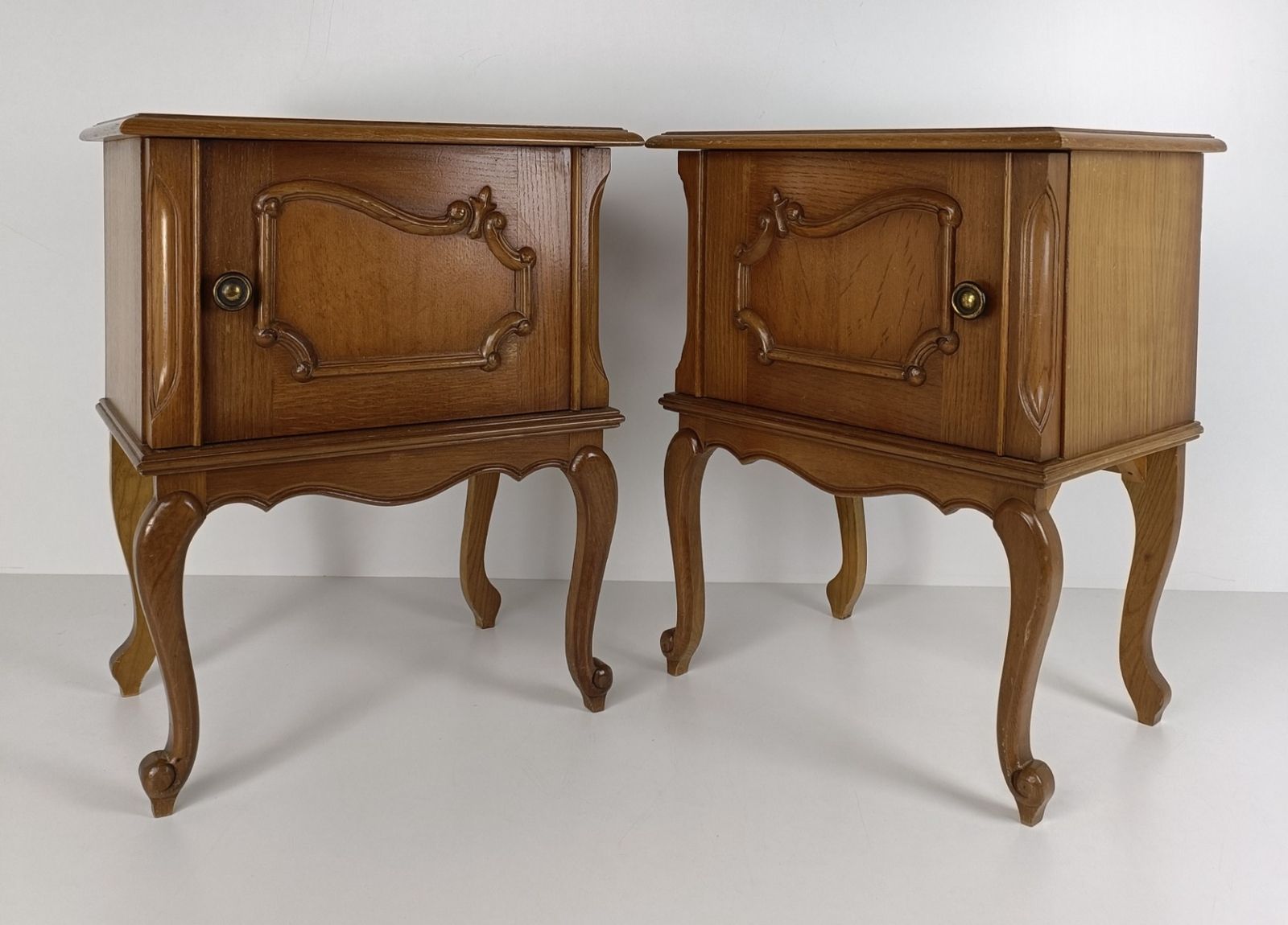 Couple French Louis XV/XVI Style Wooden Nightstands End Tables Modernist Vintage photo for sale