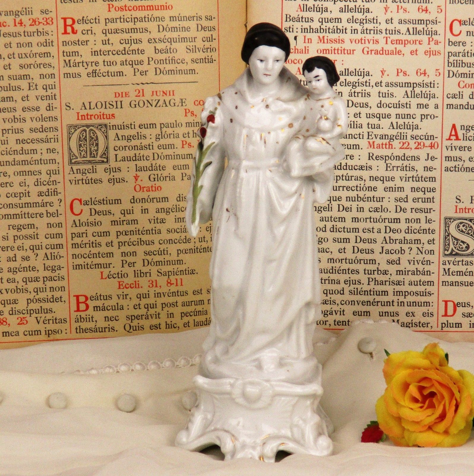 Antique 1900 Vieux Paris Porcelain  Statue H. Heart Virgin Mary Infant Jesus 9"