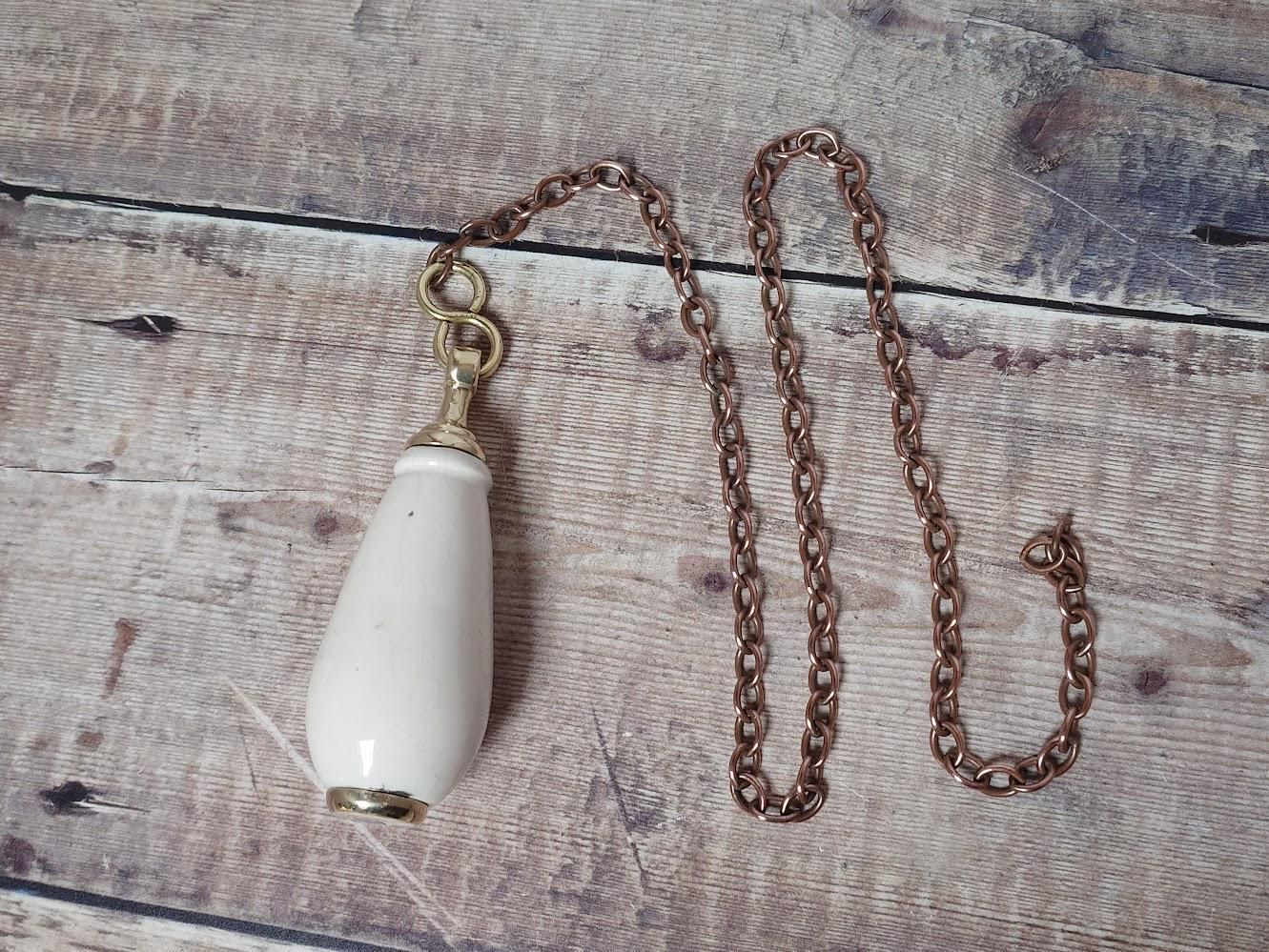 Vintage Ceramic Welsh Toilet Cistern Pull And Brass Chain, Vintage Toilet Flush Pull Chain, Ceramic Pull Handle, Welsh Ceramic Light Pull photo vinterior