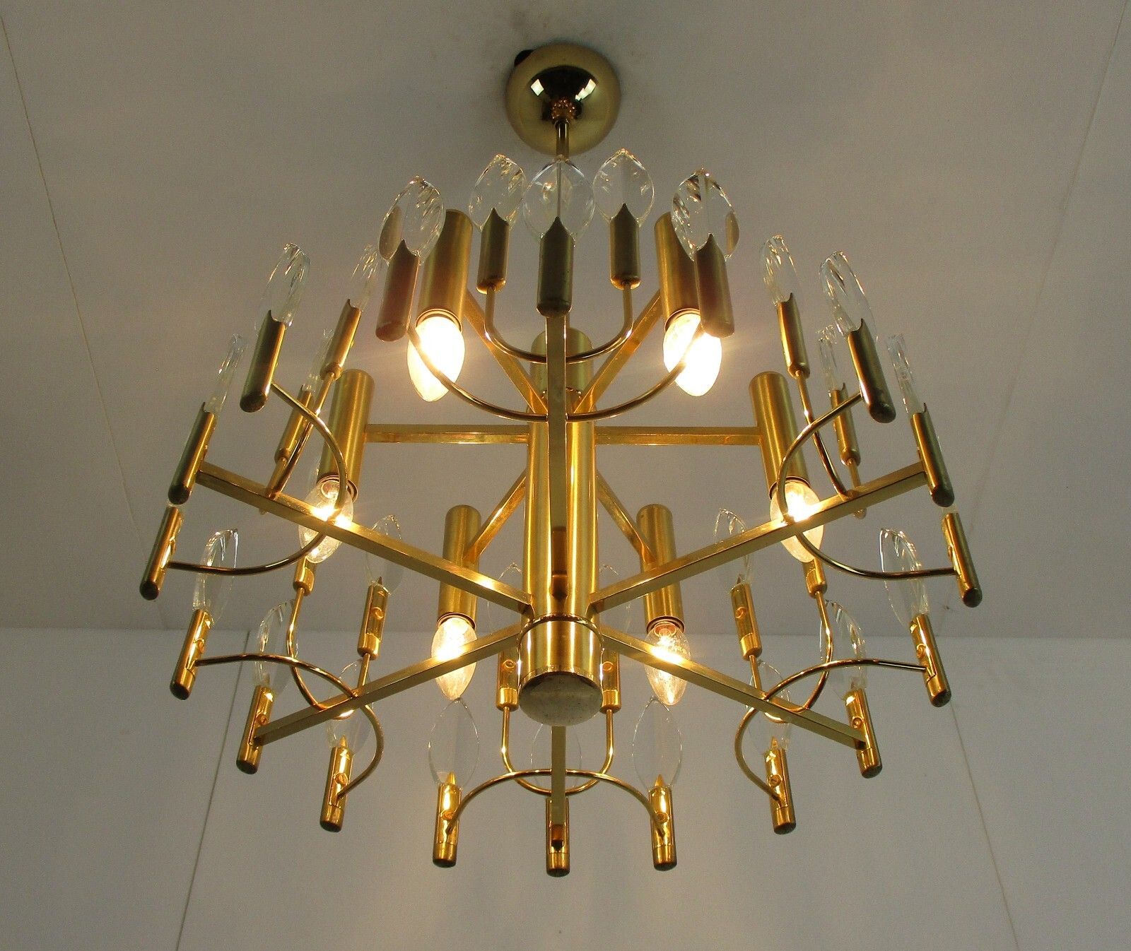 Hollywood Regency 1970s Chandelier Lamp Oscar Torlasco For Stilkronen Italy photo for sale