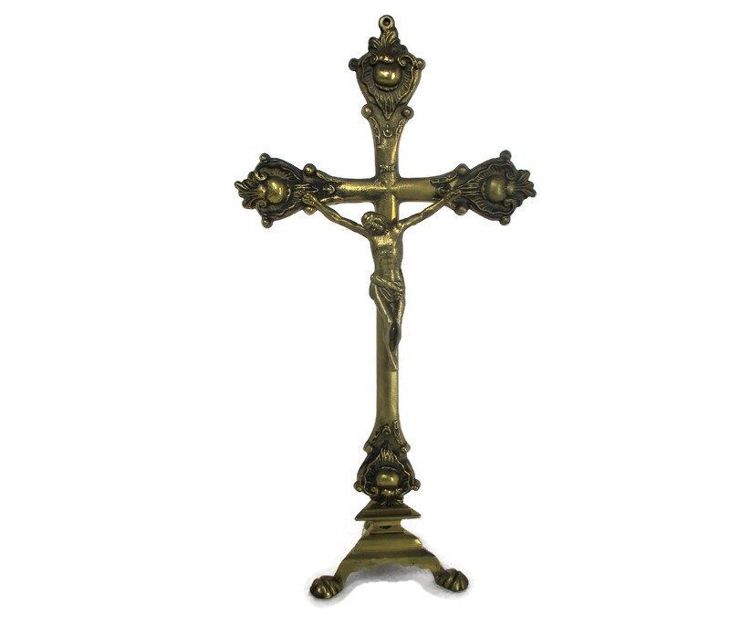 Brass Table Standing Crucifix Cross Jesus Christ Calvary Ornate Lion Feet 14.96&