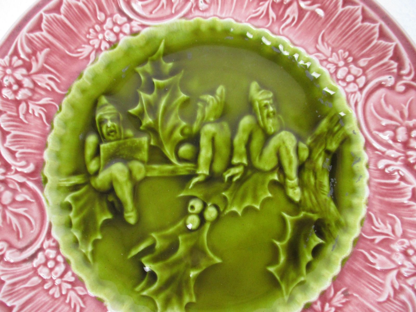Two Small Plates Majolica Barbotine Art Deco Pink Green Dwarfs Gnomes Kabouters photo for sale