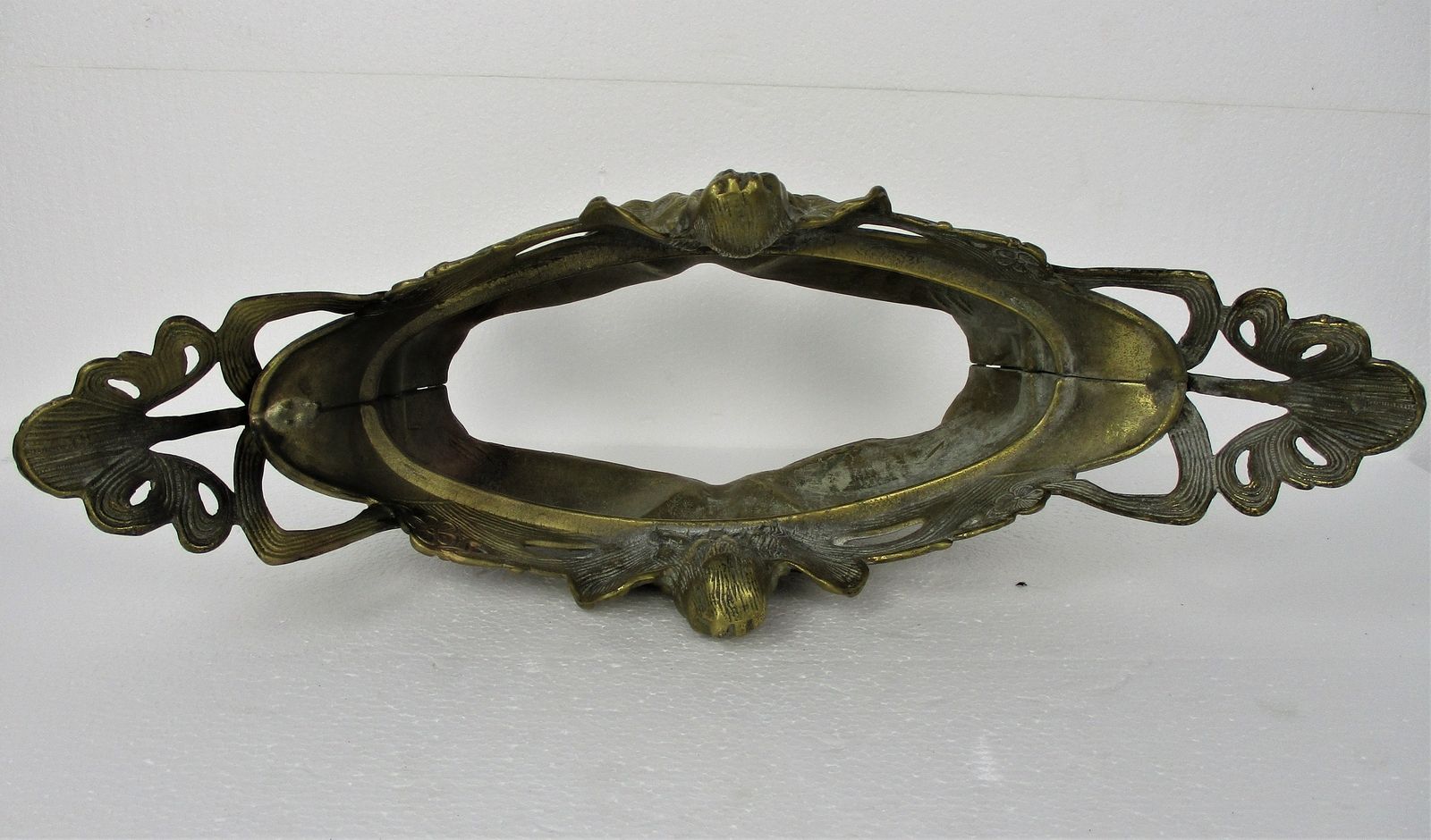 L Art Nouveau French Planter Jardinière Ornate Embossed Centerpiece Brass Merma photo vintage