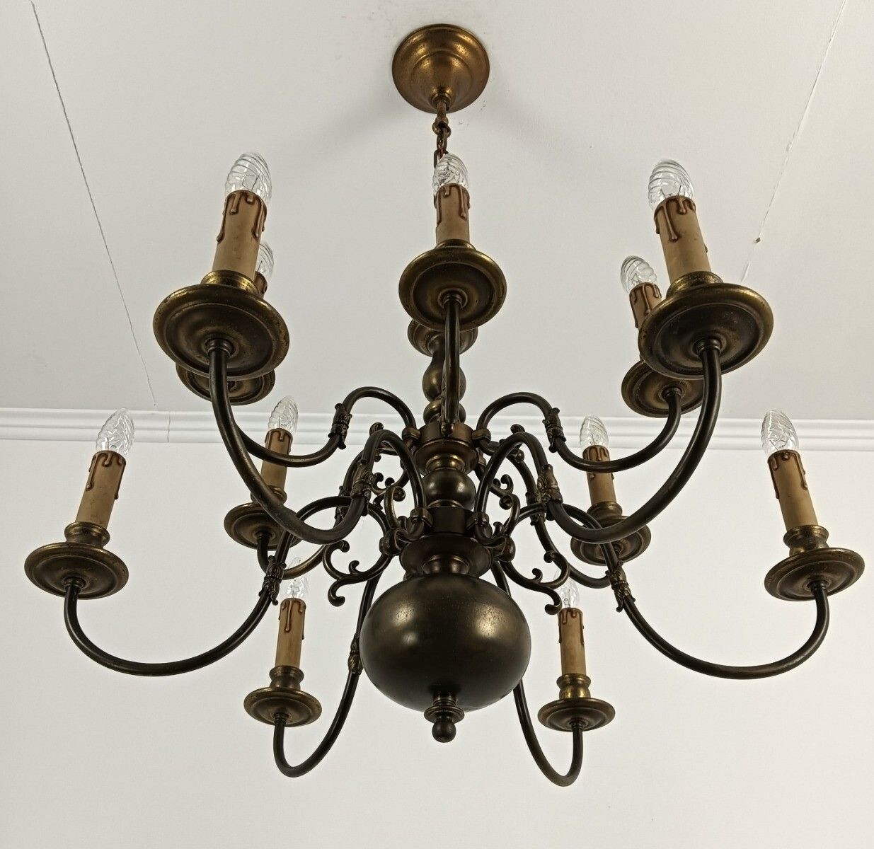 Flemish Dutch  Chandelier 12 Arms Lights Brass Gorgeous Htf Vintage Two Tier Vin photo 487.0