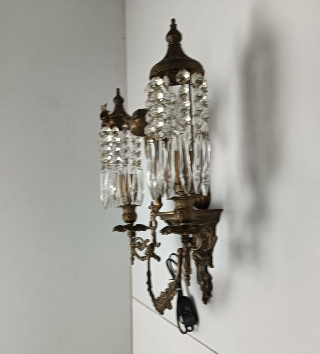 Beautiful Antique Wall Sconces Pair Lights Lamps French Cherub Angels Prisms Bra photo Lighting