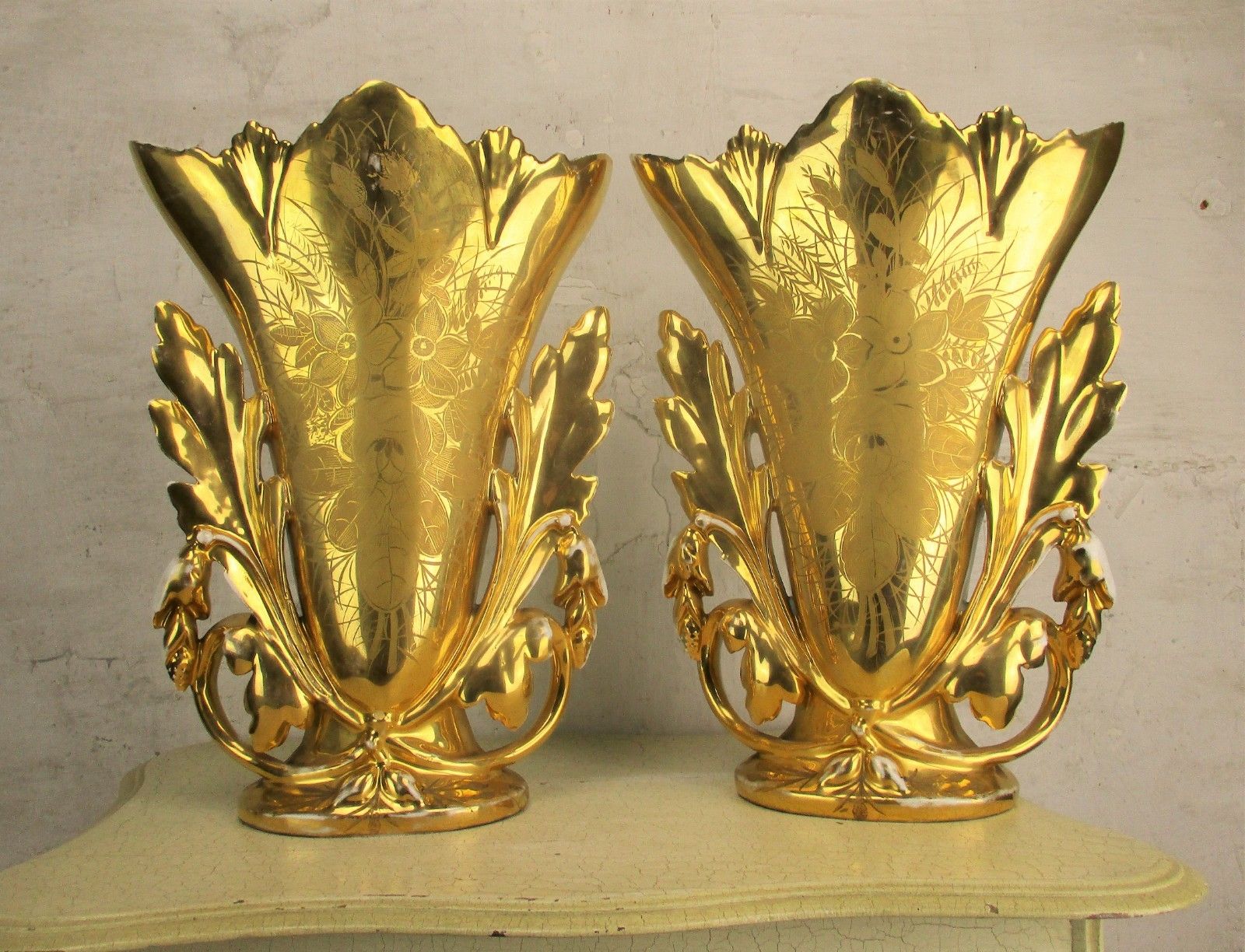 Xl Couple Antique Vieux Paris Porcelain Fan Flair Vases Church Chapel Gold Gilt photo for sale