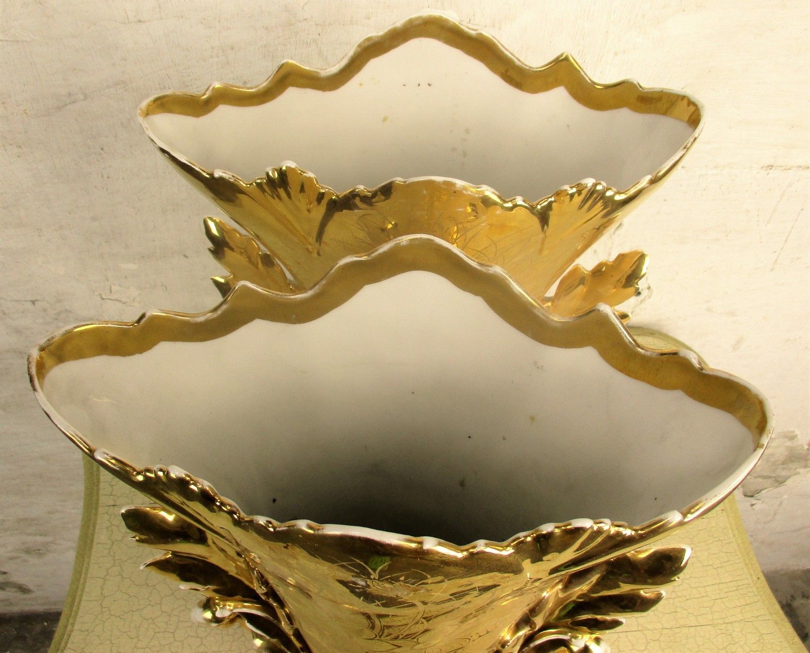 409.0 Xl Couple Antique Vieux Paris Porcelain Fan Flair Vases Church Chapel Gold Gilt photo