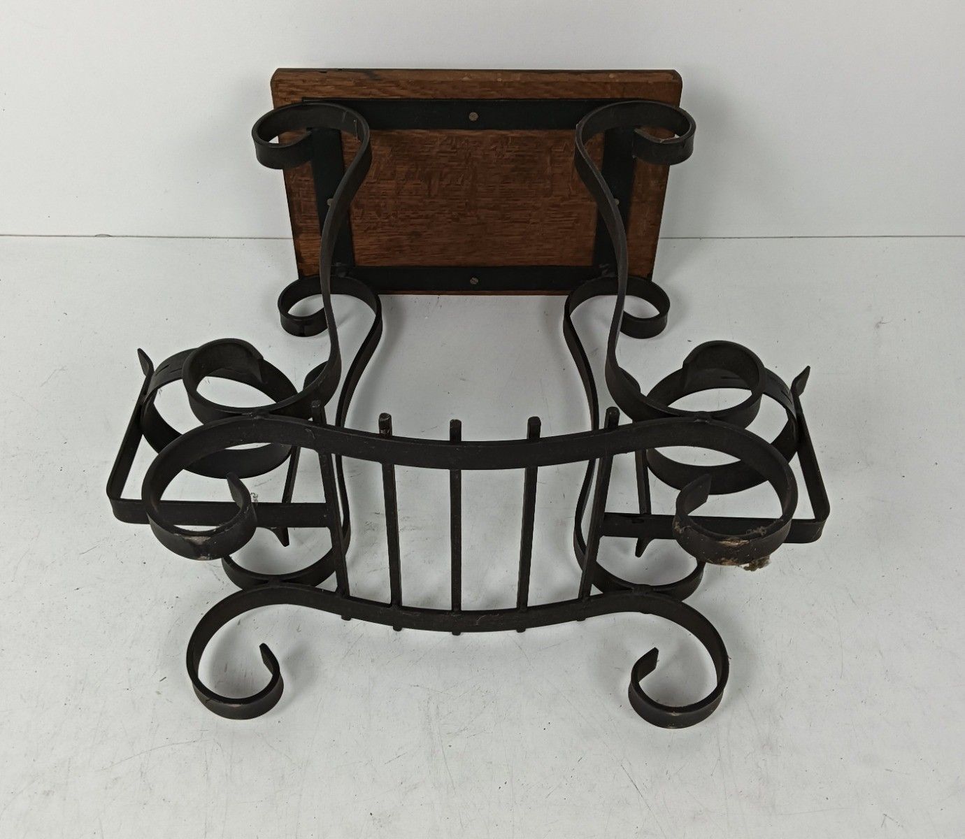 photo furniture Vintage Wrought Cast Iron Wine Rack Bottle Holder Side Table Wooden Top Farmhous
