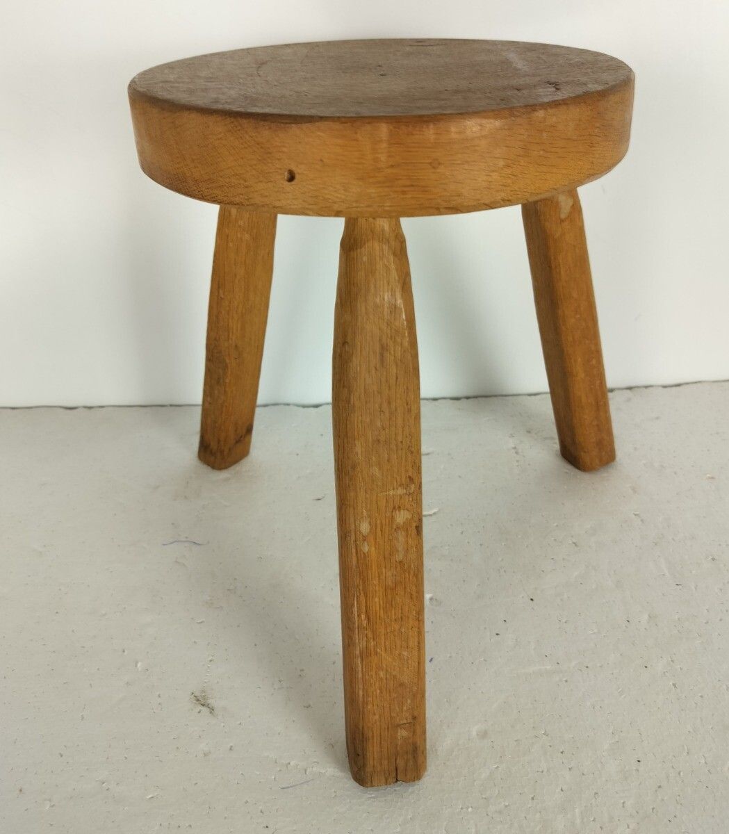 Vintage Milking Stool Pedestal Plant Stand Side Table Farmhouse Barn Style Tripo photo for sale
